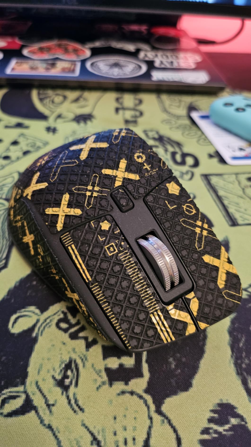 Logitech MX Master 3S Bluetooth Wireless Mouse - Graphite, MagSpeed Scrolling, 8K DPI, Quiet Clicks customer photo 1