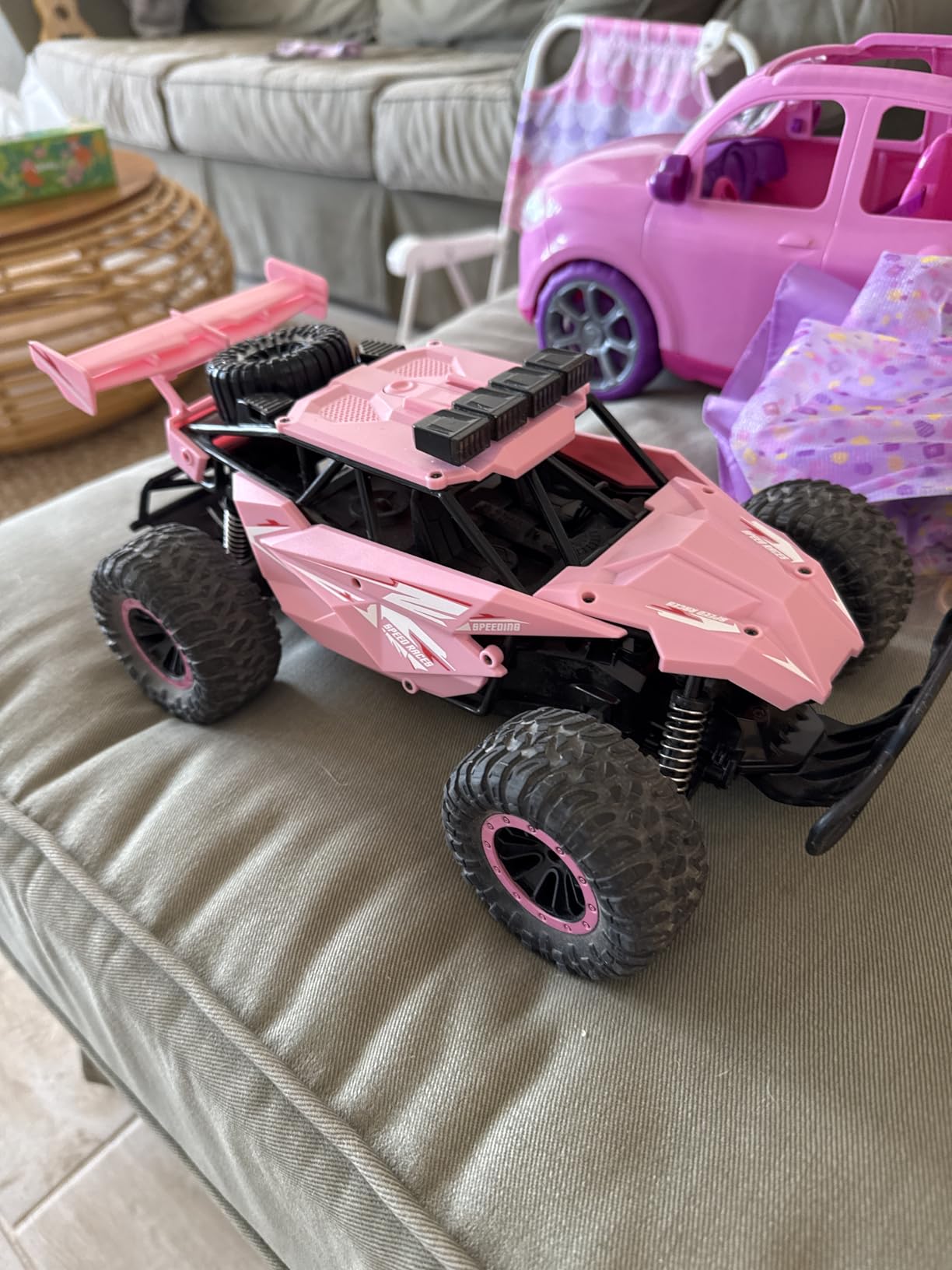 kolegend Remote Control Car 2.4GZh High Speed 25km/h RC Monster Trucks 50+min with LED Headlight and Rechargeable Battery for Boys Girls Kids customer photo 2