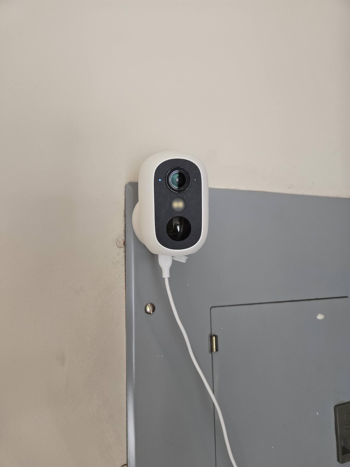 eufy Security eufyCam C35, Wireless Security Camera, Outdoor and Indoor customer photo 2