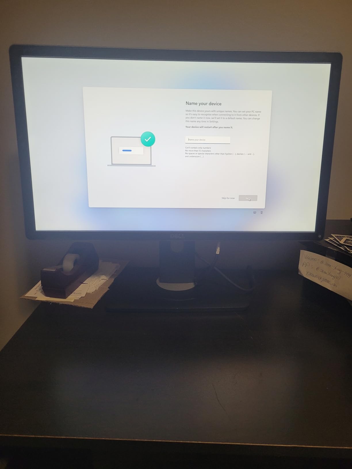 HP EliteDesk 800 G3 SFF Desktop Computer with 21.5