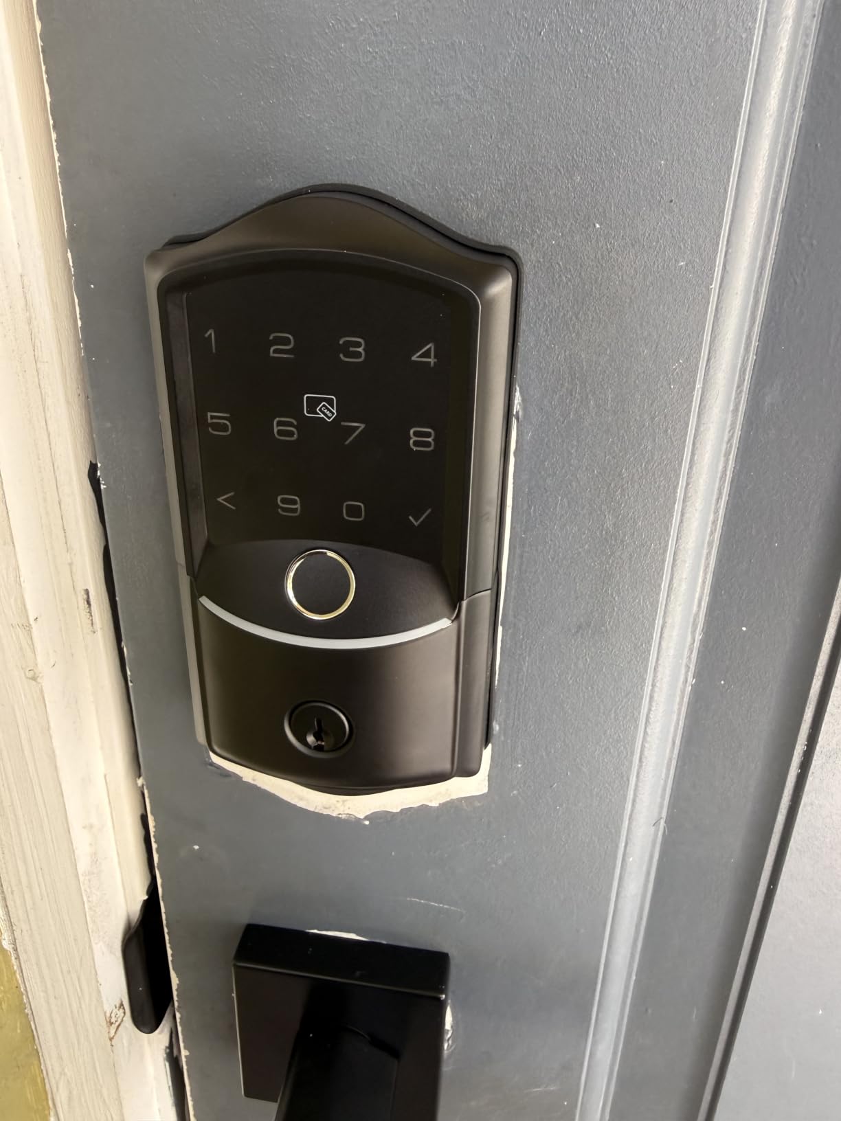 Veise VE027-L WiFi Smart Lock with Handles Set for Front Door, Matte Black | Remote APP Control, Fingerprint Voice & Fob Unlock, Touchscreen Keyless Entry Door Lock with Lever, No Hub Need, Auto Lock customer photo 1