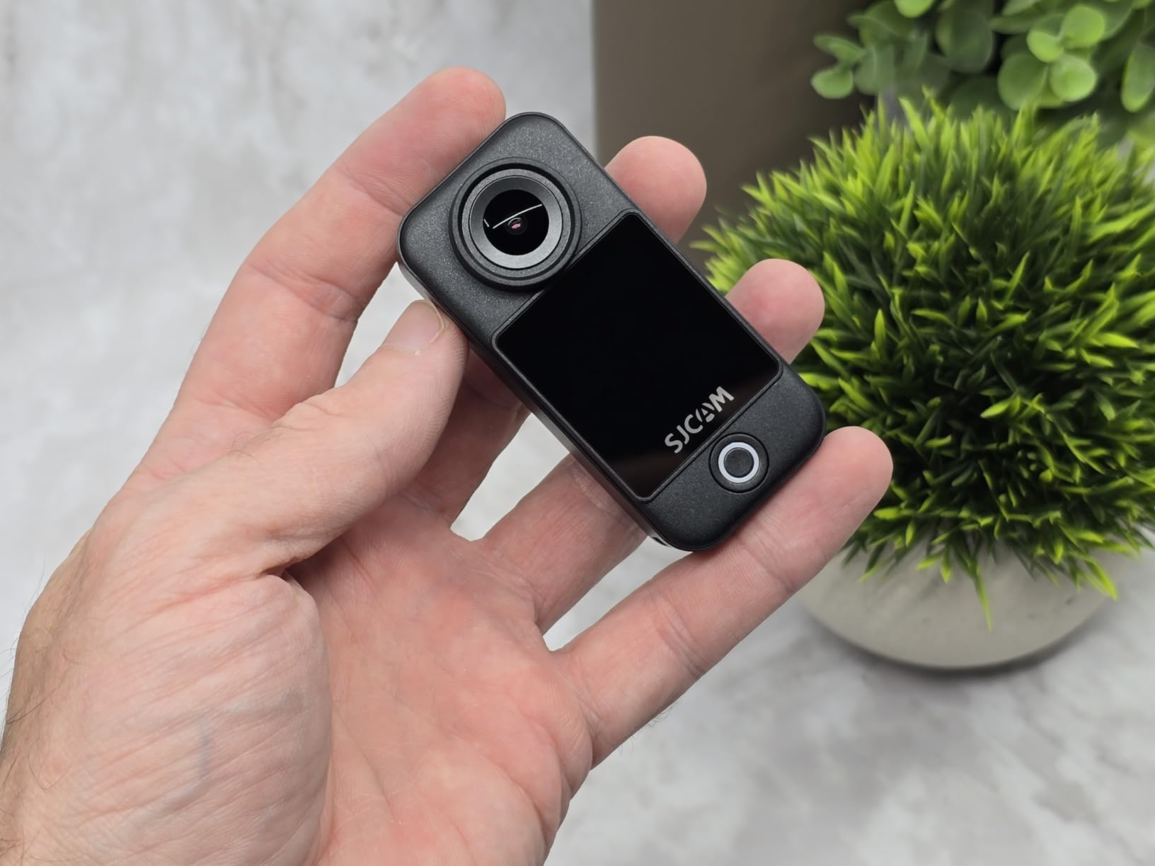 SJCAM C400 4K 64GB Pocket Vlogging Camera Handheld Vlog, 7H Recording Streaming Action cam for Travel and Trips, 6-Axis Gyro + EIS Stabilization, 2.29
