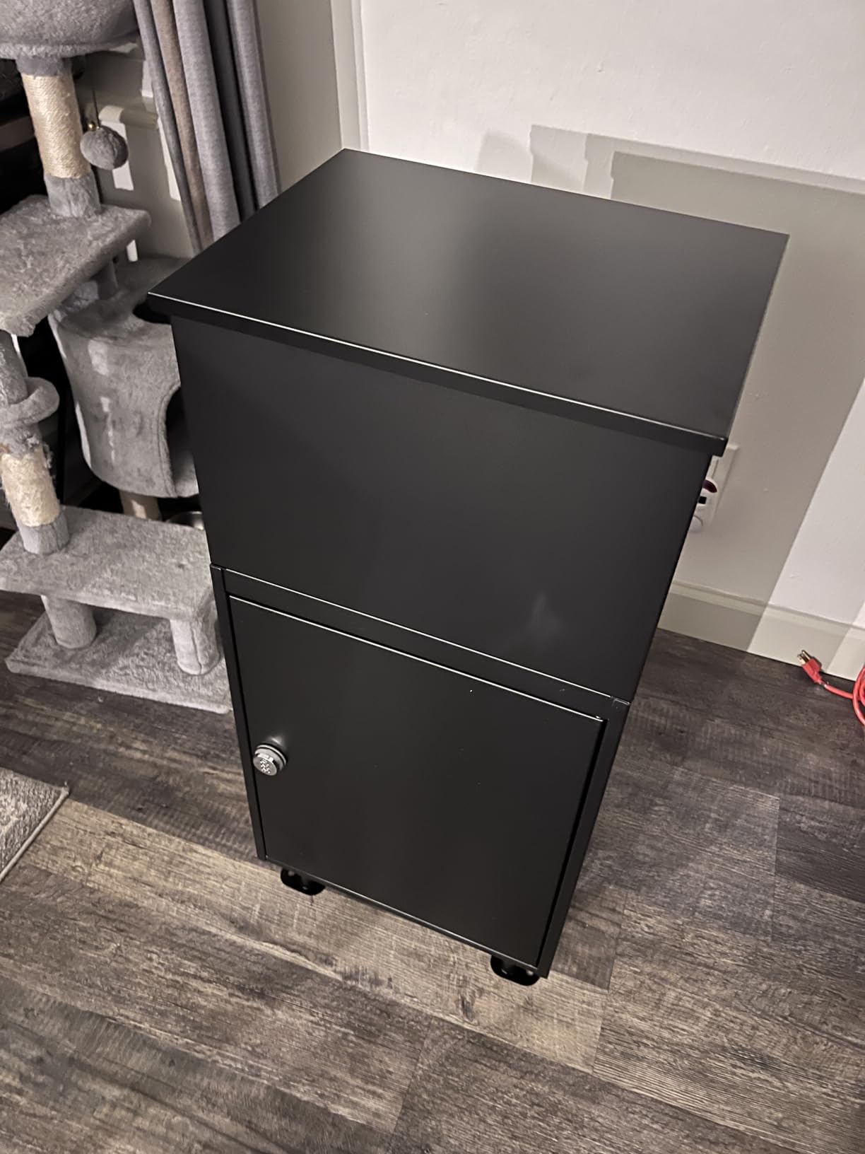 Parcel Drop Boxes for Outside, Extra Large Package Delivery Boxes with Secure Storage, Anti-Theft Galvanized Steel,Waterproof Package Delivery Box for Outdoor Porch with Password Lock (Black) customer photo 2