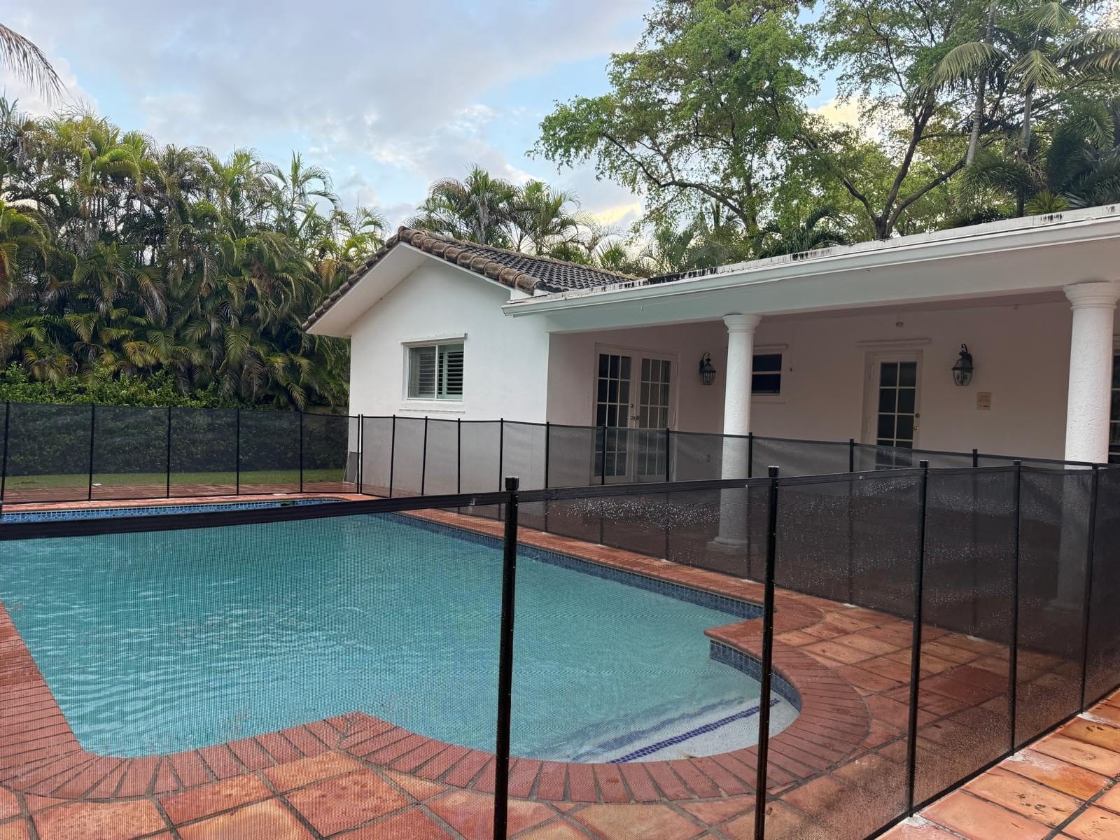 4×48FT Pool Fence, 350gsm Teslin Mesh Pool Safety Fence, Black customer photo 1