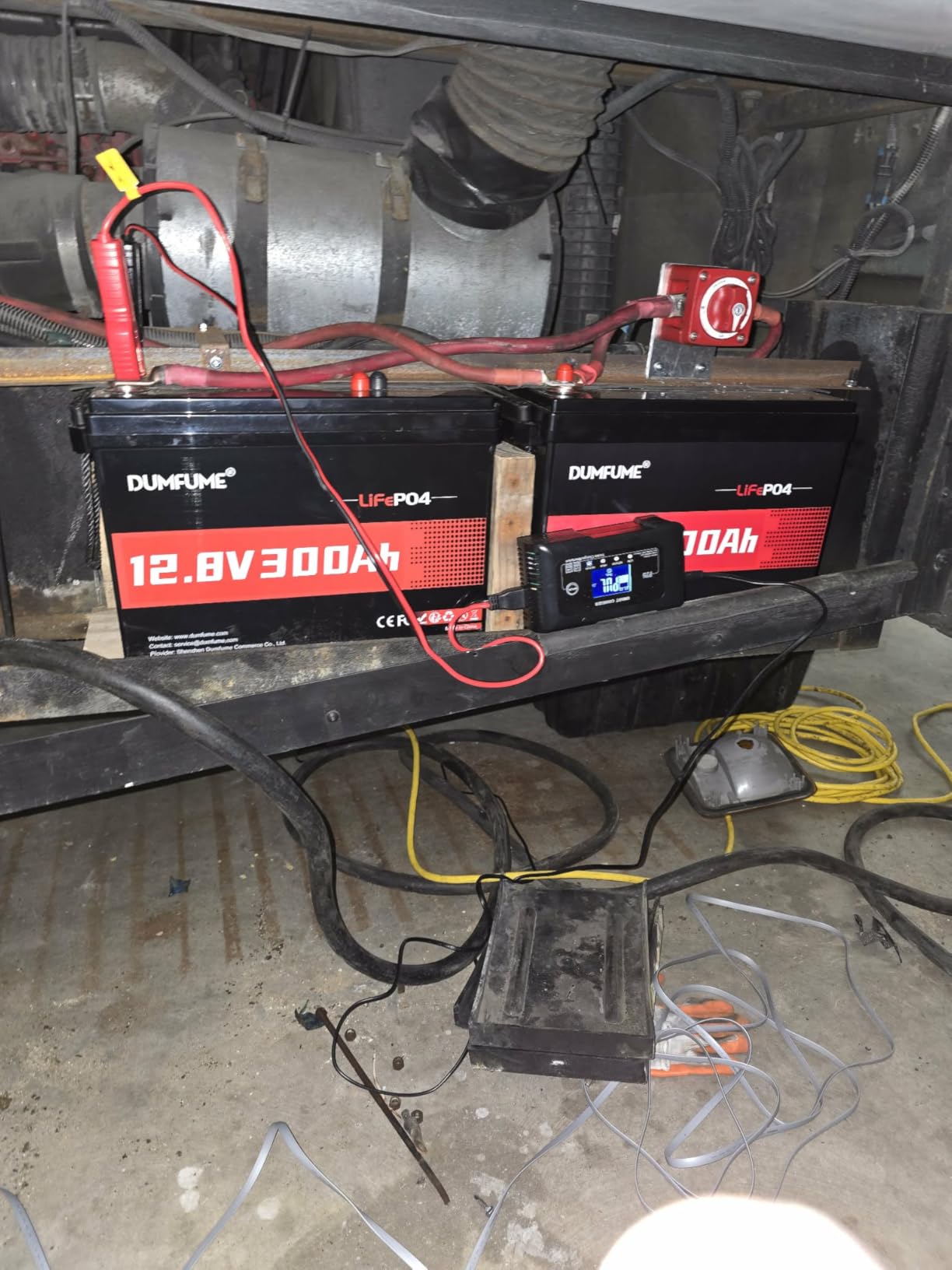 12V 150Ah Max LiFePO4 Battery, IP65 Waterproof 100A BMS customer photo 1