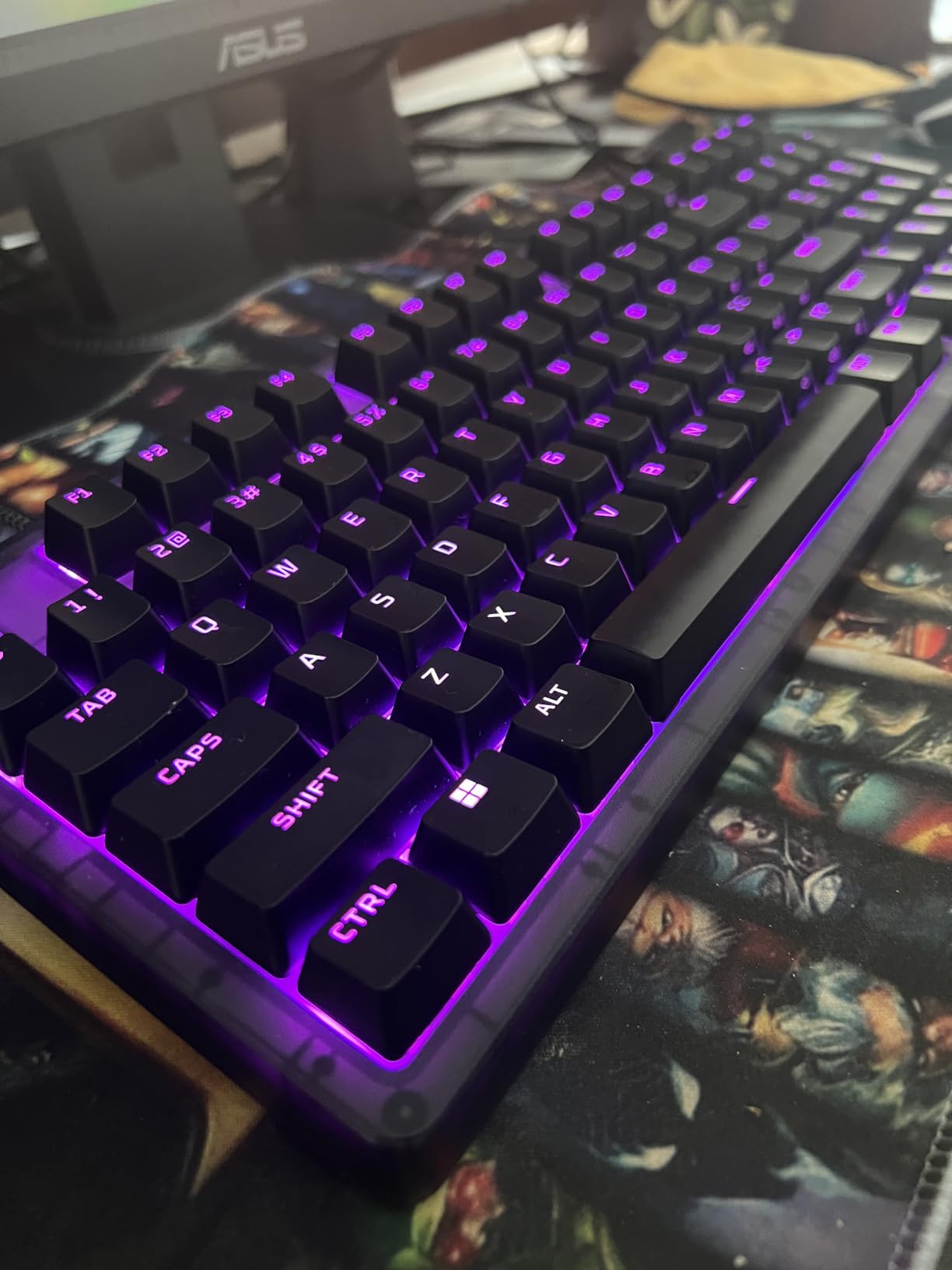 HyperX Origins 2 1800 - Gaming Keyboard, PC, Swappable Housing, Hotswap Switches, High Profile, 1800 Layout, 8k Polling, Adjustable Angle, Mechanical Switches customer photo 2