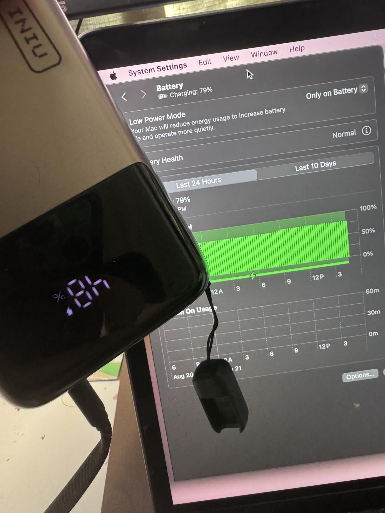 INIU Laptop Power Bank, Smallest 25000mAh 100W Fast Charging Battery Pack customer photo 2