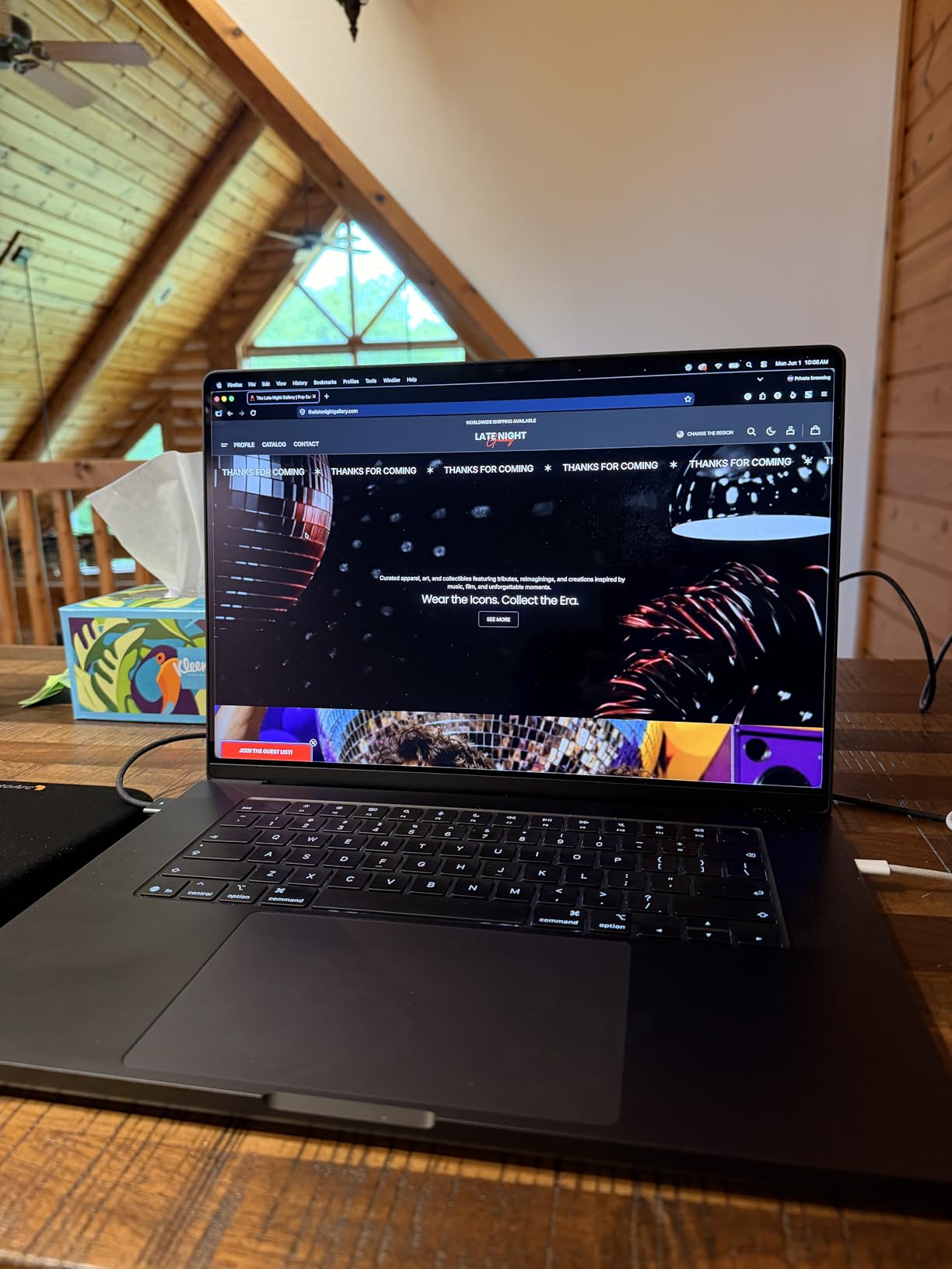 Apple 2026 MacBook Pro Laptop with Apple M5 Max chip with 18-core CPU and 40-core GPU: Built for AI, 16.2-inch Liquid Retina XDR Display, 48GB Unified Memory, 2TB SSD, Wi-Fi 7; Silver customer photo 1