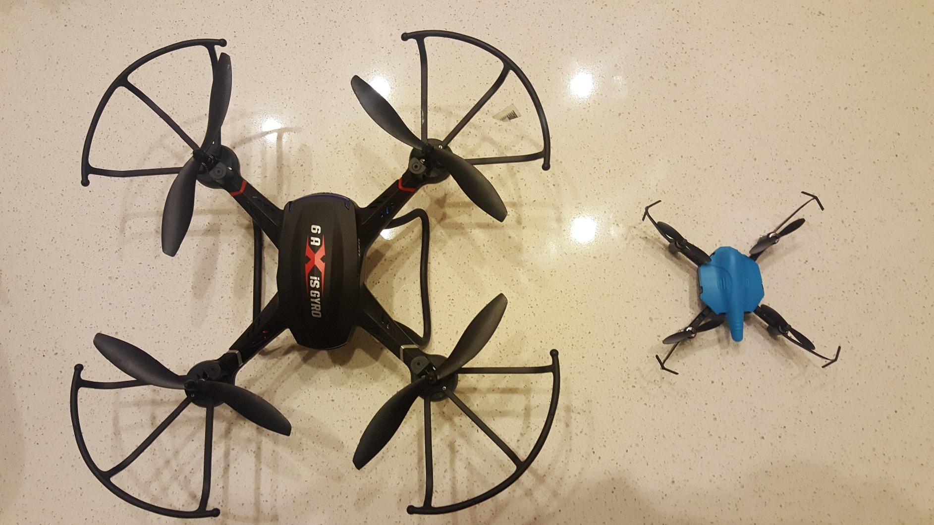 Holy Stone HS420 Mini Drone with 1080P HD FPV Camera for Kids Adults Beginners, Pocket RC Quadcopter with 3 Batteries 1Carrying Case,Toss to Launch,Gesture Selfie, Altitude Hold, Circle Fly, Blue customer photo 1
