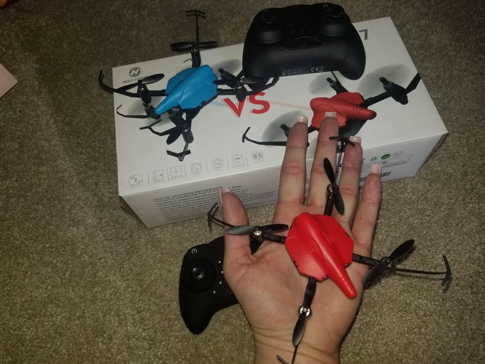 Holy Stone HS420 Mini Drone with 1080P HD FPV Camera for Kids Adults Beginners, Pocket RC Quadcopter with 3 Batteries 1Carrying Case,Toss to Launch,Gesture Selfie, Altitude Hold, Circle Fly, Blue customer photo 2