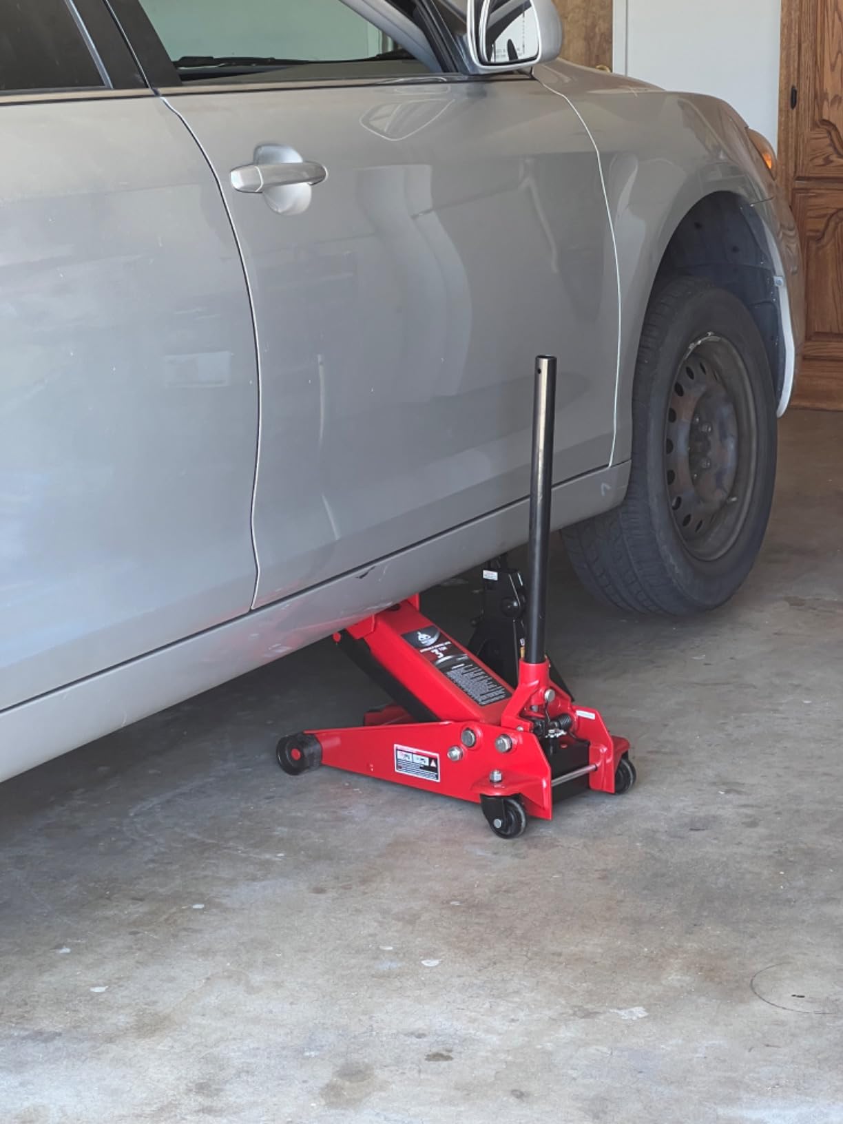 Jack Boss Floor Jack 3 Ton Capacity Fast Lift Service Jack Steel Heavy Duty Hydraulic Car Jack Black customer photo 1