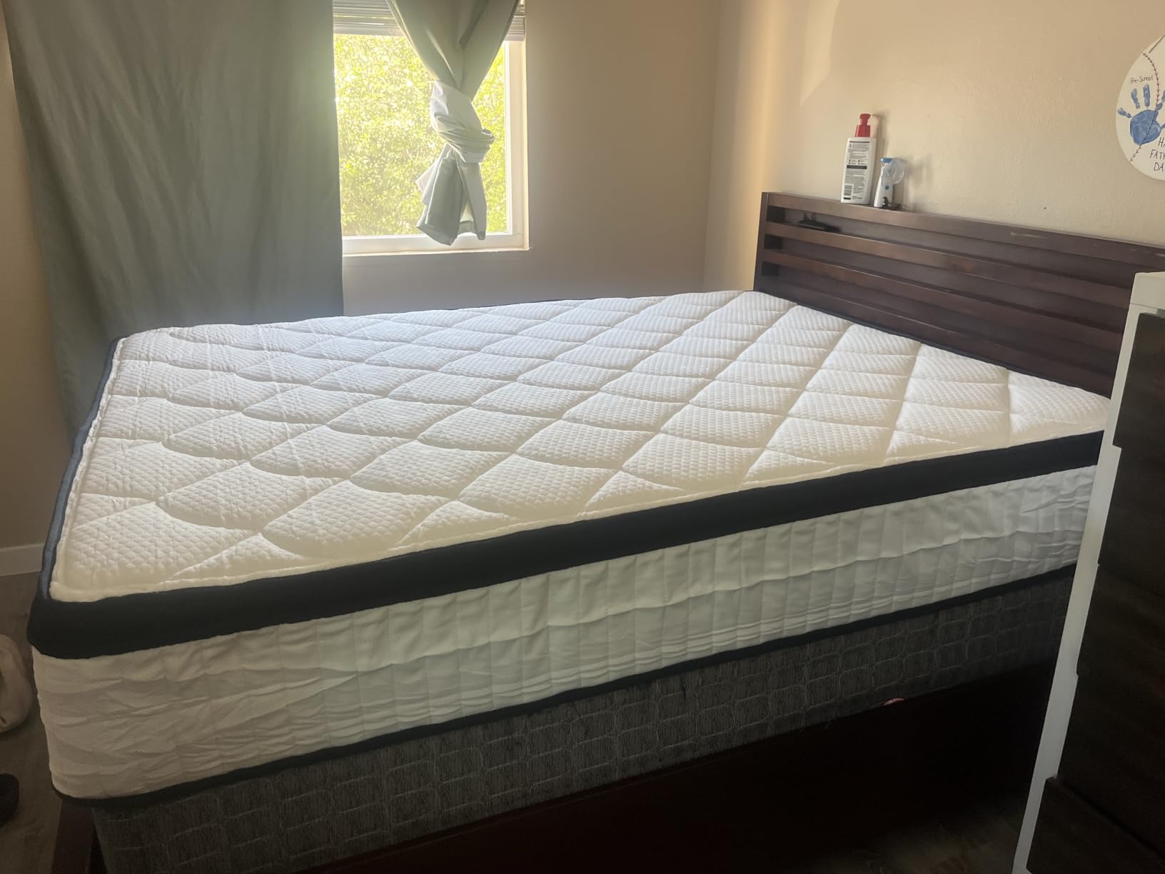 King Size Mattress, 12 Inch Hybrid Mattress King Size in a Box, Medium Firm customer photo 1