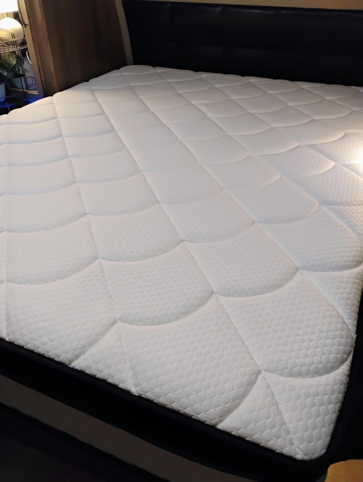 King Size Mattress, 12 Inch Hybrid Mattress King Size in a Box, Medium Firm customer photo 2