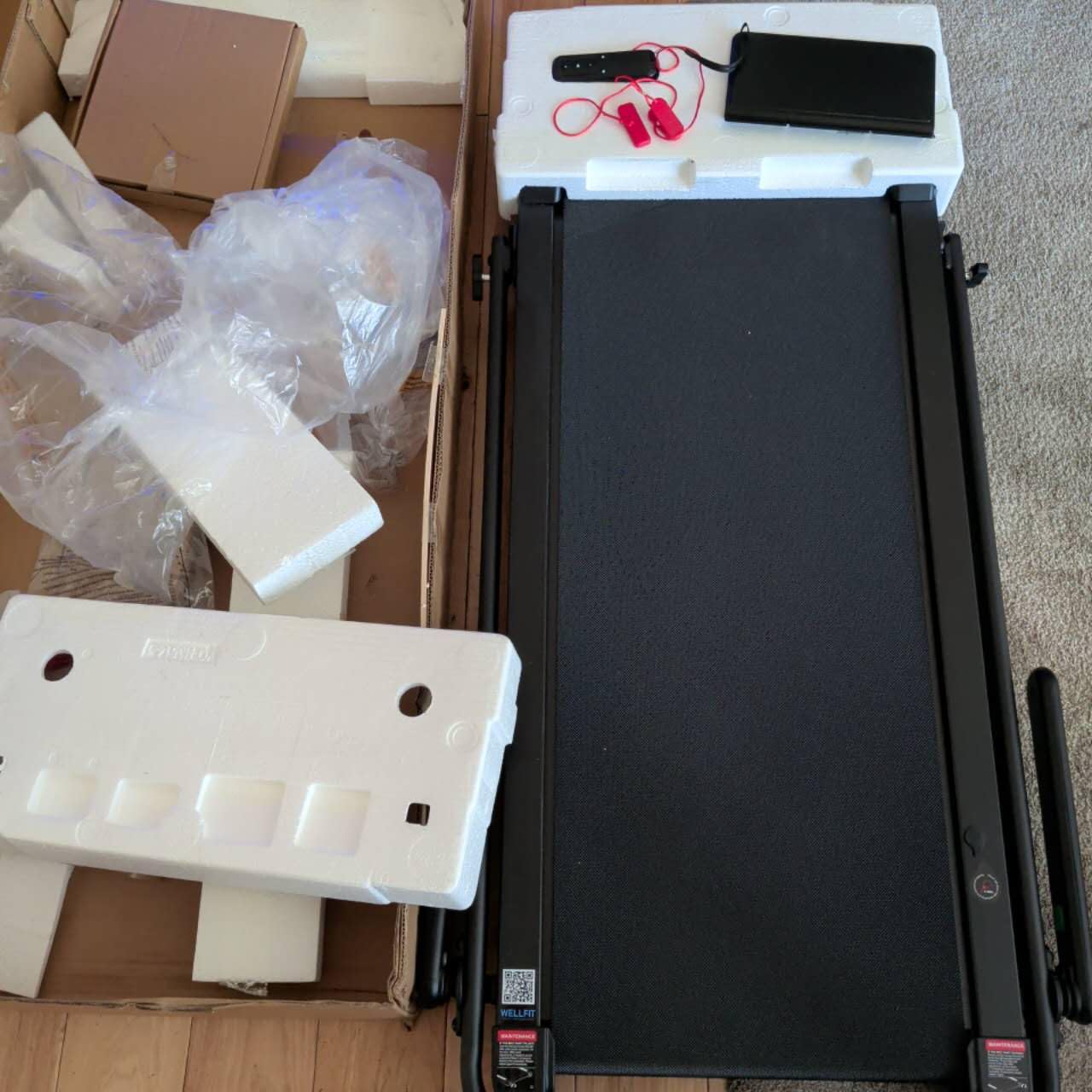 Cardirun Walking Pad with 12% Auto Incline & Handle Bar, Foldable Treadmill customer photo 1