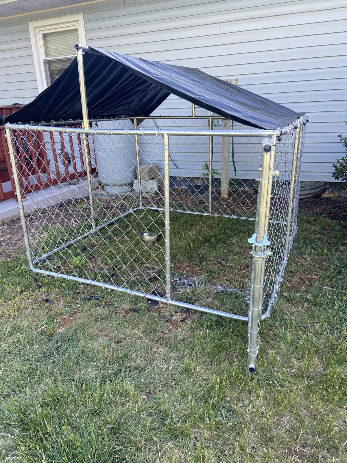 Petony 6.56'x 6.56' Outdoor Dog Enclosure Heavy Duty Dog Kennel House Mesh customer photo 1