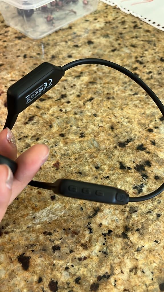 New Open-Ear Bone Conduction Headphones - Bluetooth 6.0, Long Battery Life, Ultra-Light Wireless Headset with Stable Connection, Ideal for Running, Cycling, Workout, Hiking customer photo 1