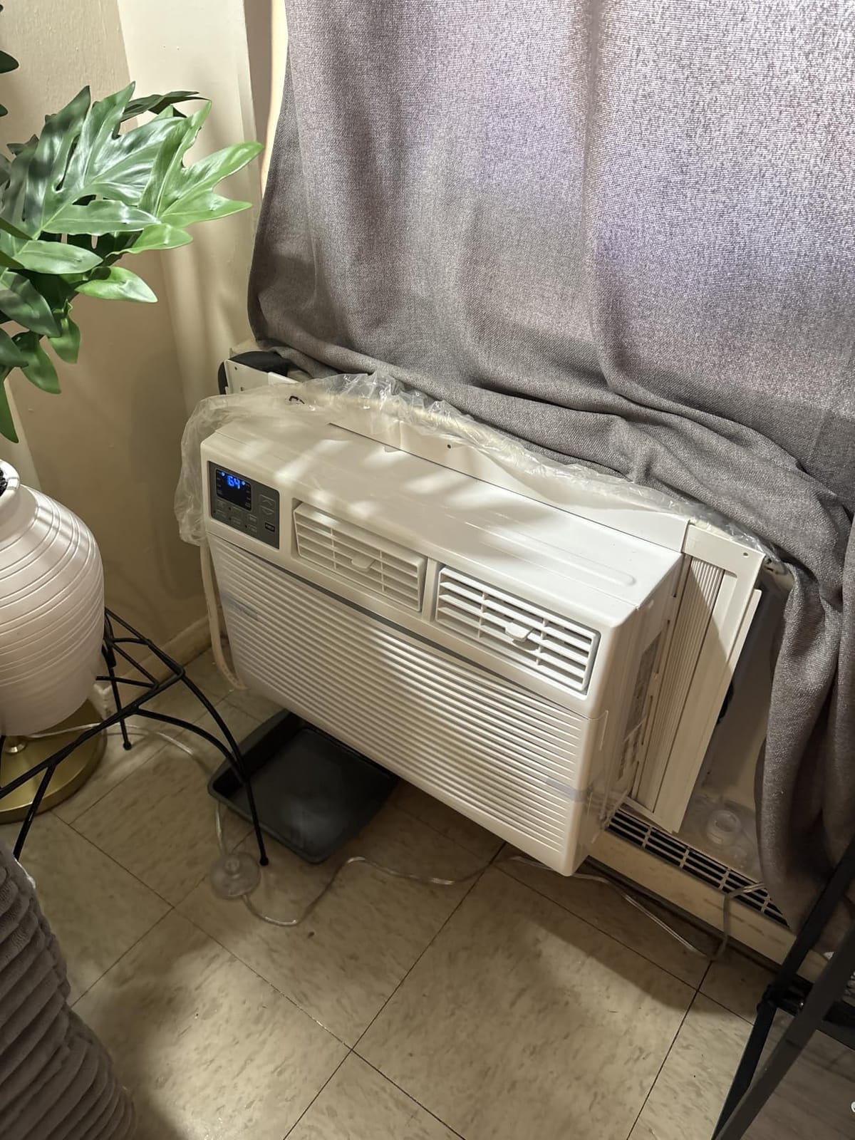 18000 BTU Window Air Conditioner & Heater Combo – APP & Remote Control customer photo 2