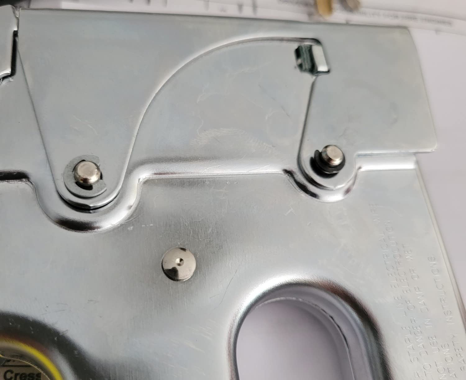 Arrow T25 Heavy Duty Staple Gun for Low Voltage Cables and Wires up to 1/4-Inch Diameter - Silver customer photo 1