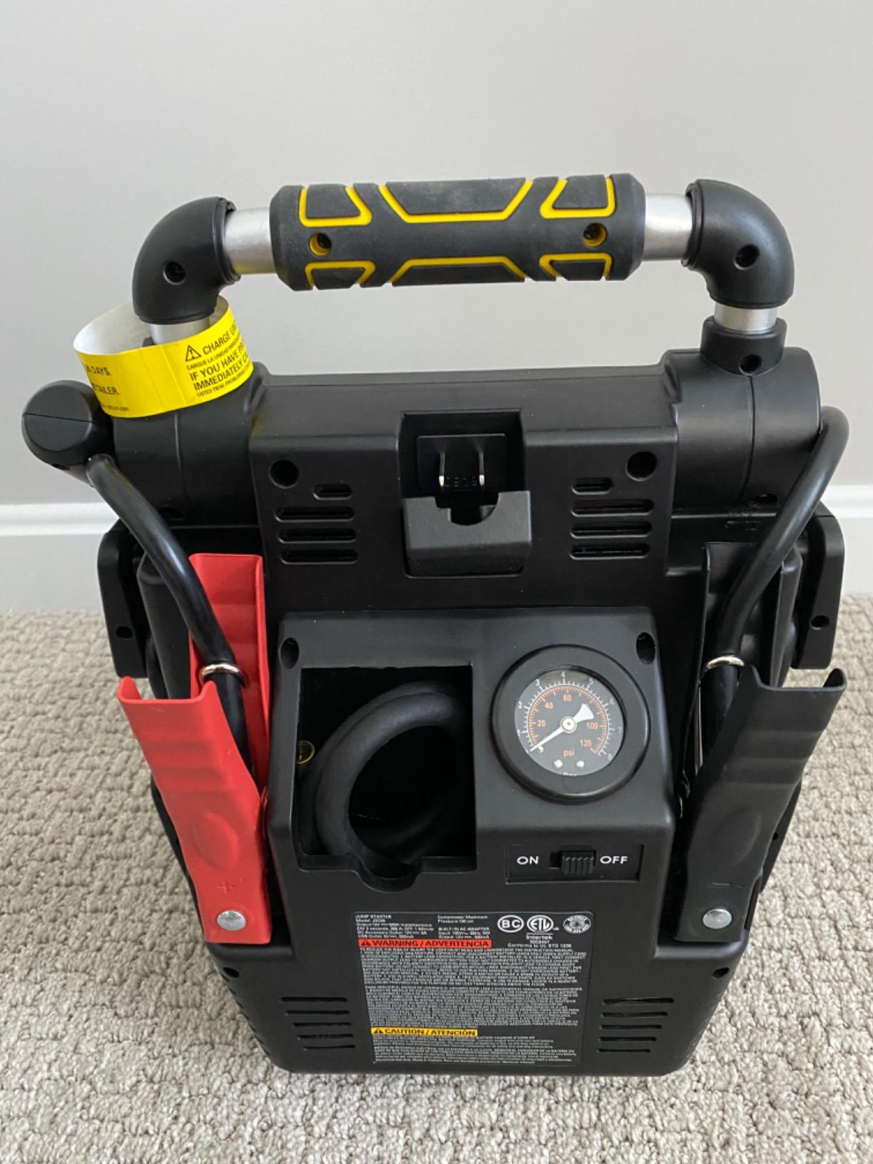 STANLEY J5C09 1000 Amp Jump Starter with Compressor customer photo 2