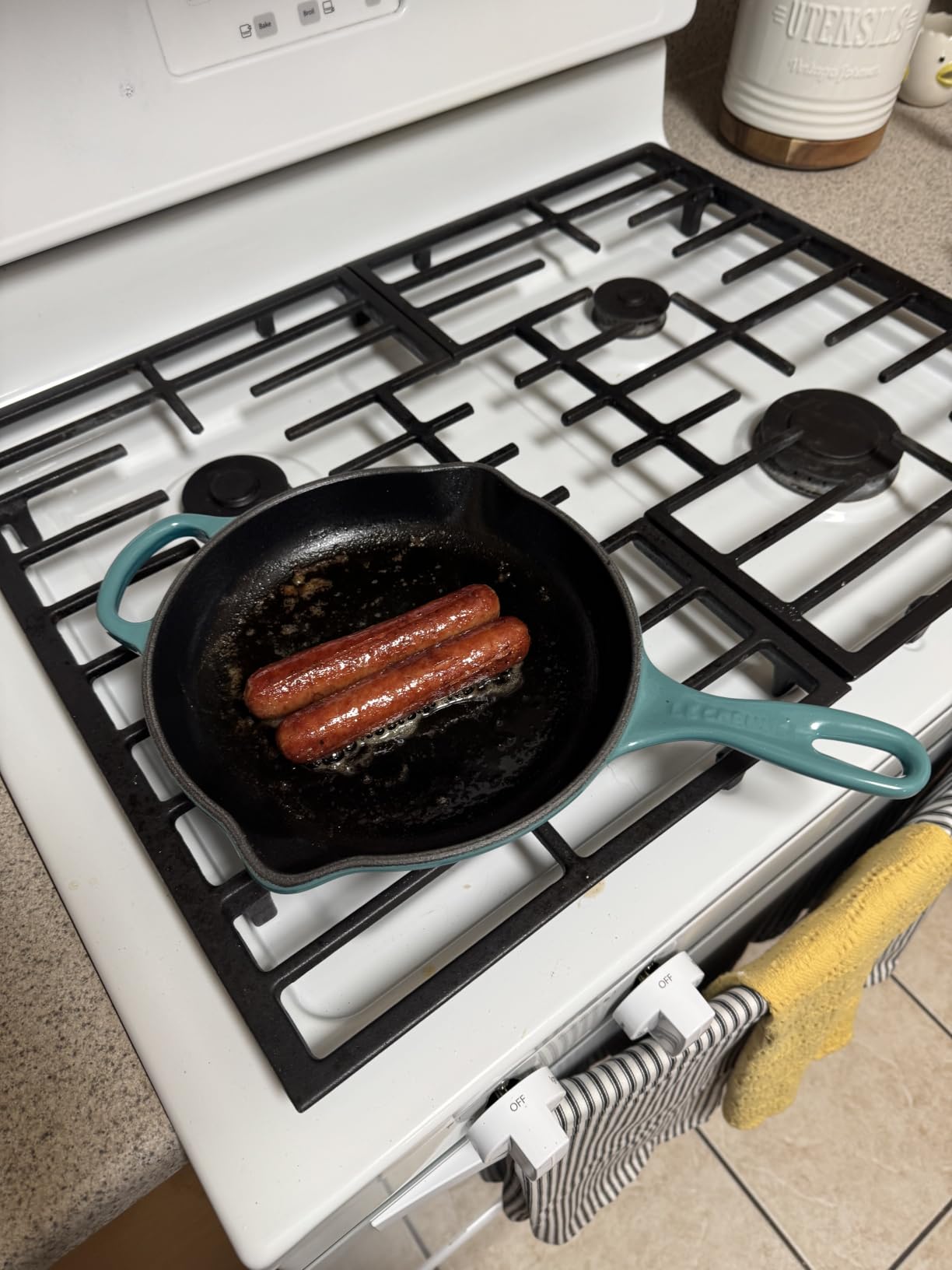 Le Creuset Signature Skillet customer photo 2