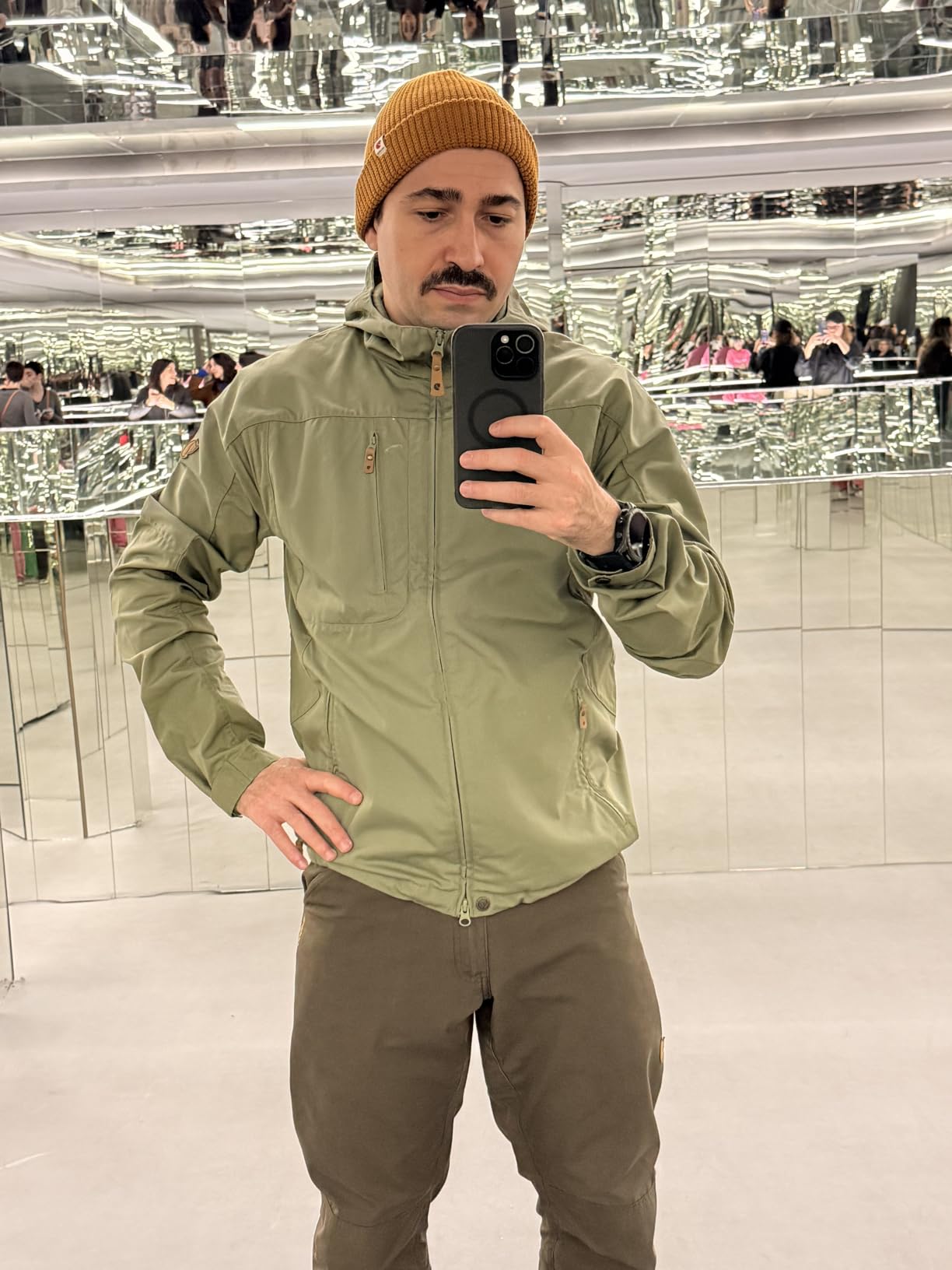 Fjällräven Sten Men's Shell Jacket - Water and Wind Resistant, Breathable, Durable Fabric - Hiking, Trekking, Camping customer photo 2
