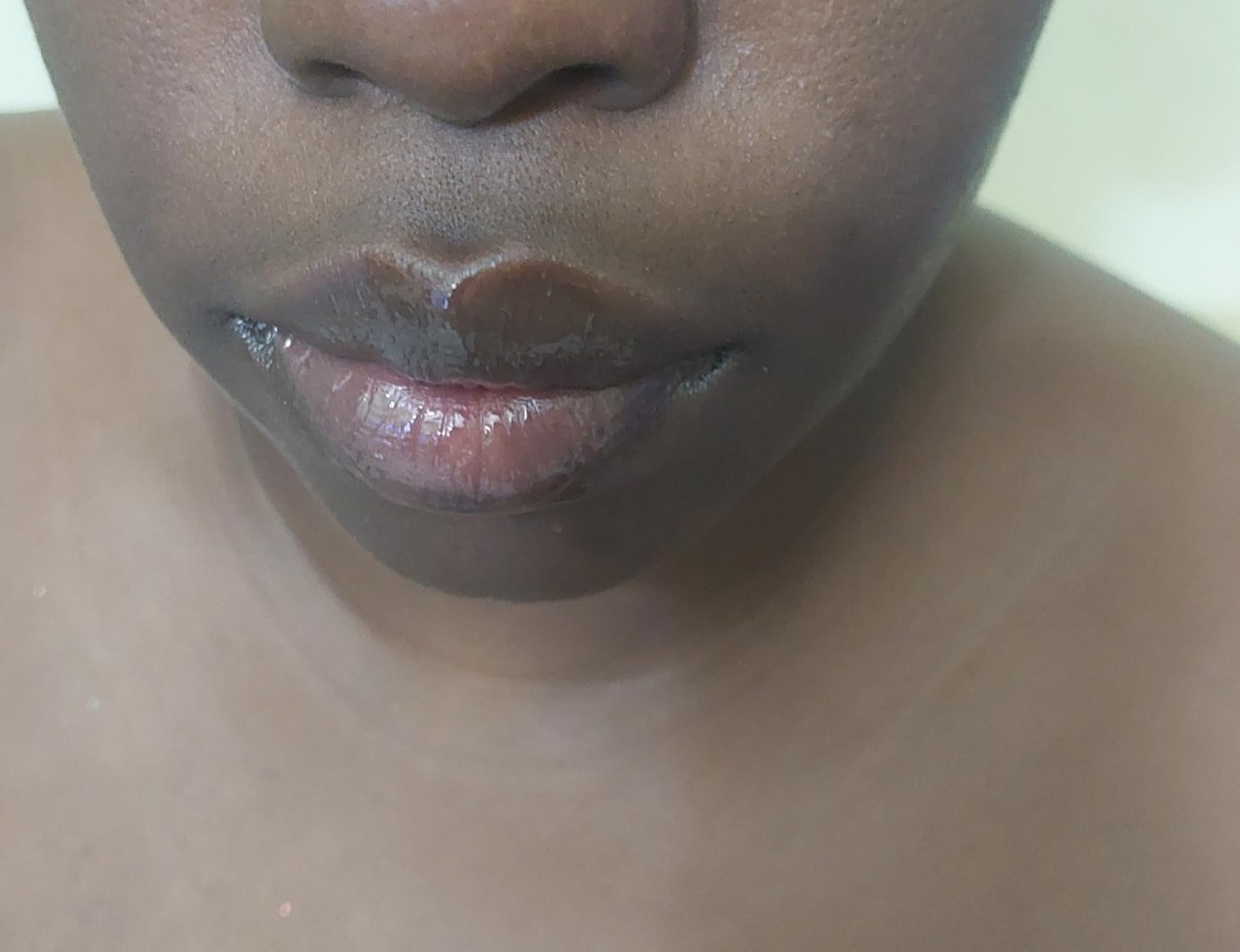 NYX PROFESSIONAL MAKEUP Butter Gloss, Non-Sticky Lip Gloss - Praline (Deep Nude) customer photo 2