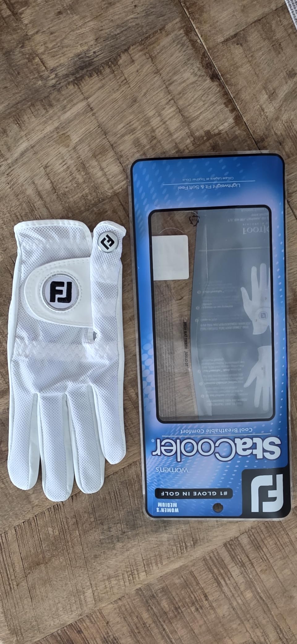 FootJoy Women's StaCooler Golf Glove customer photo 1