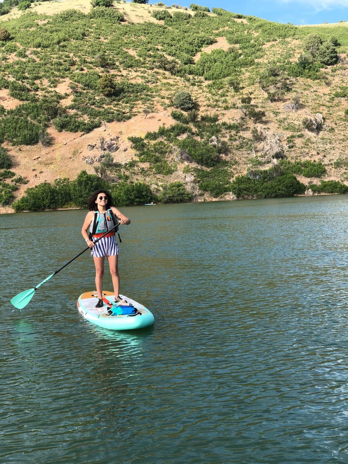 Onyx U.S. Coast Guard and Transport Canada Approved MoveVent Dynamic Paddle Vest for Adults for Kayaking, Canoeing, Stand Up Paddleboarding customer photo 2