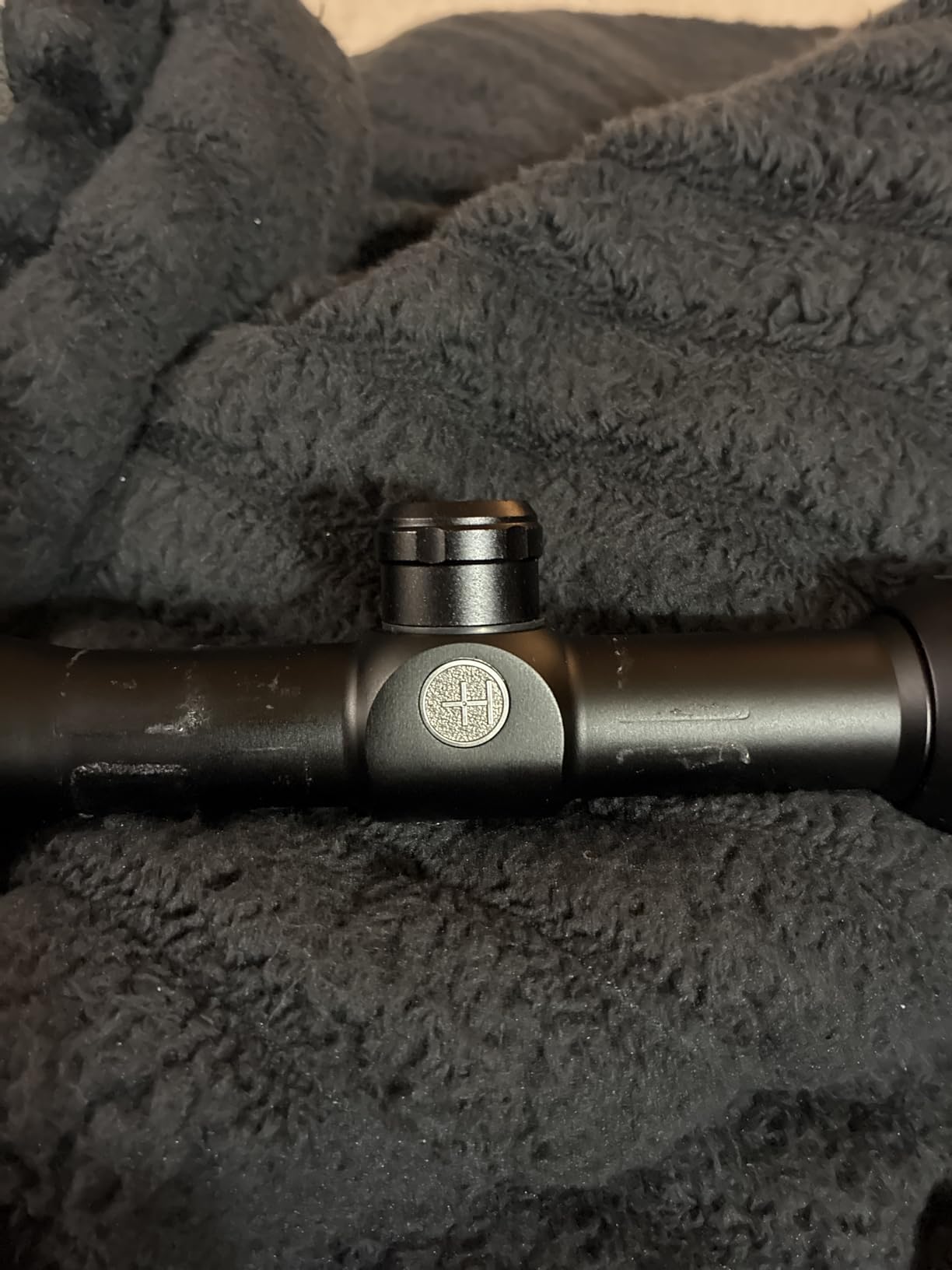 HAWKE Vantage 3-9x40 Riflescope - 1