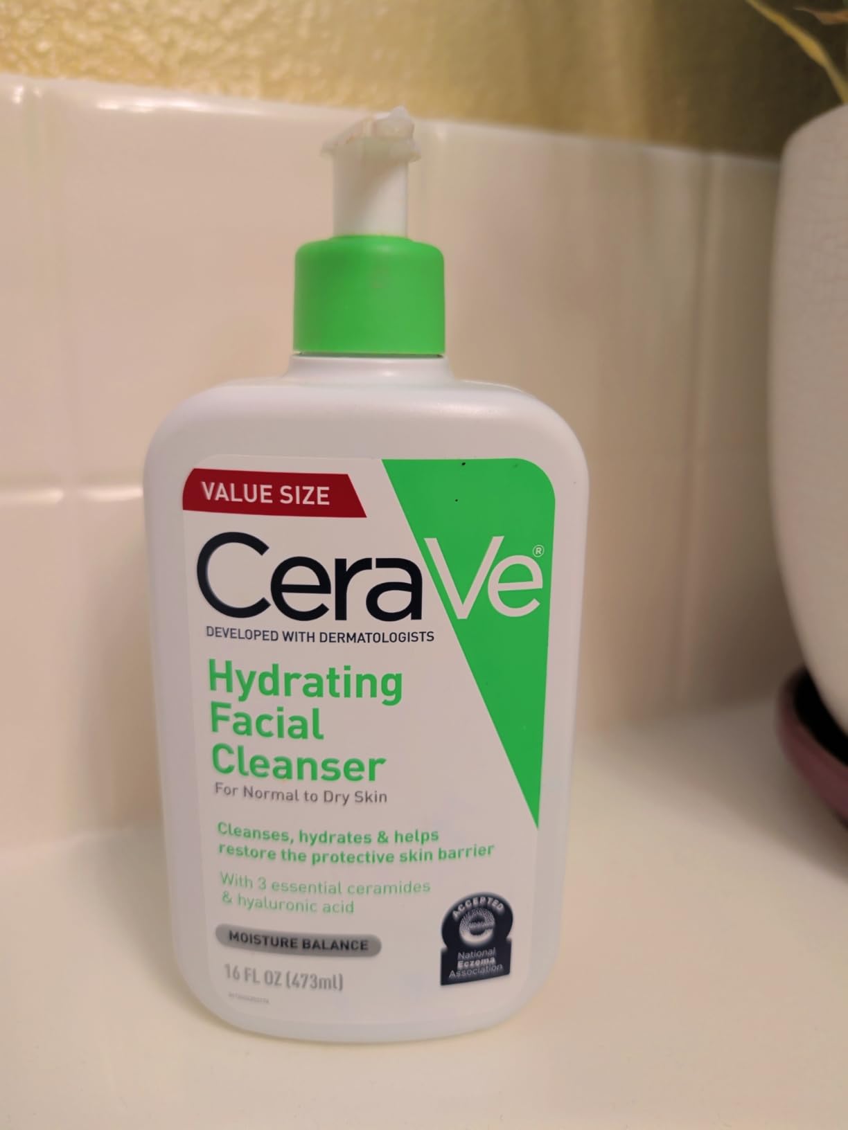 CeraVe Hydrating Cleanser customer photo 1