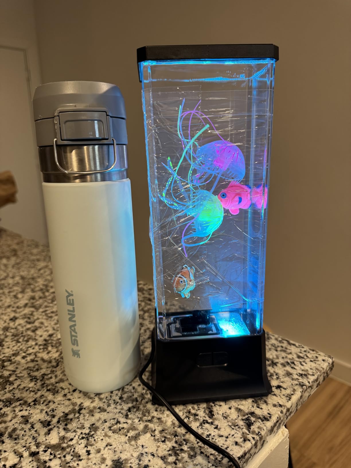 CALOVER Jellyfish Lamp customer photo 1