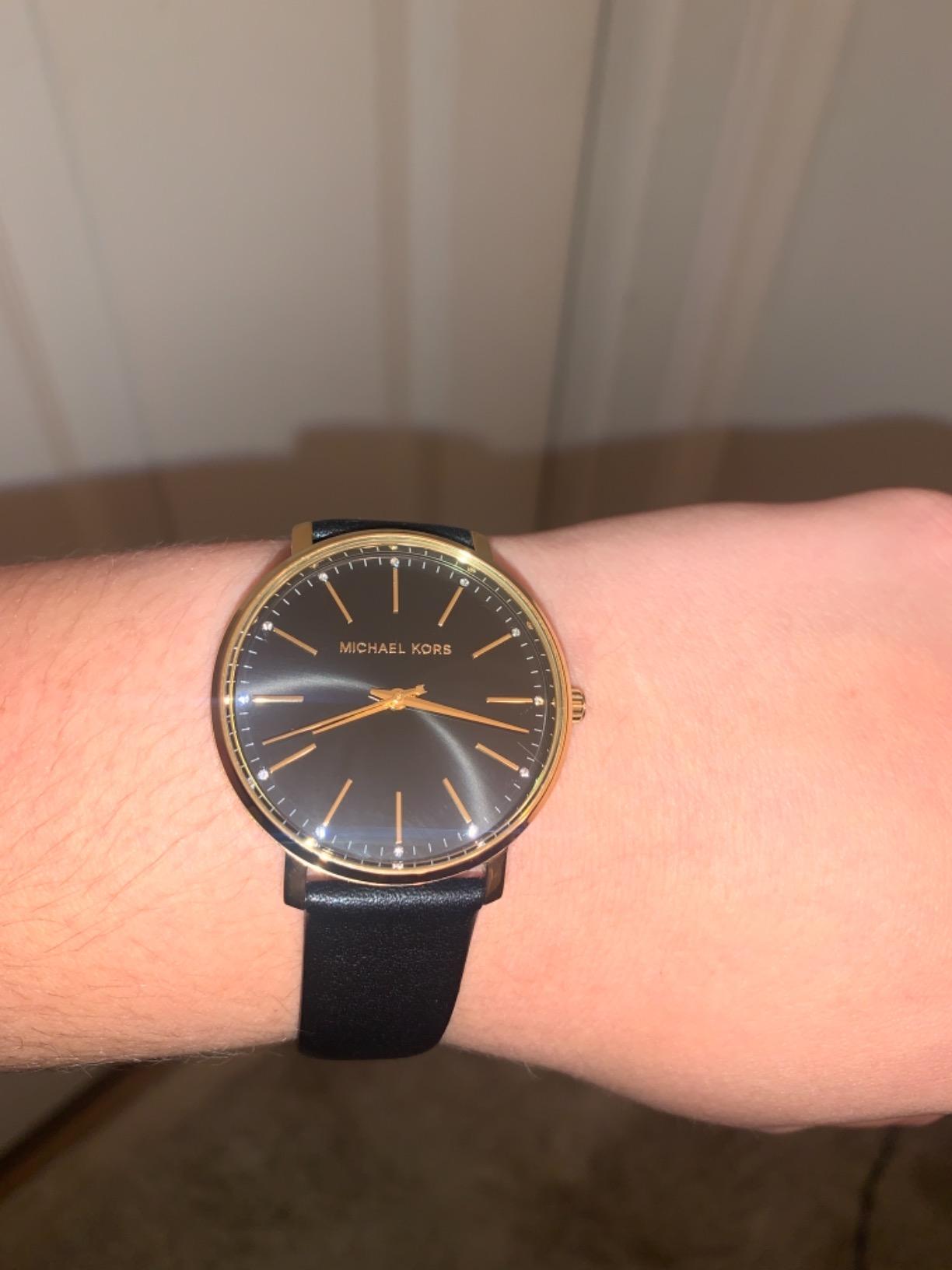 Michael Kors Pyper Women's Watch, Stainless Steel Watch for Women with Steel, Leather, or Silicone Band customer photo 2