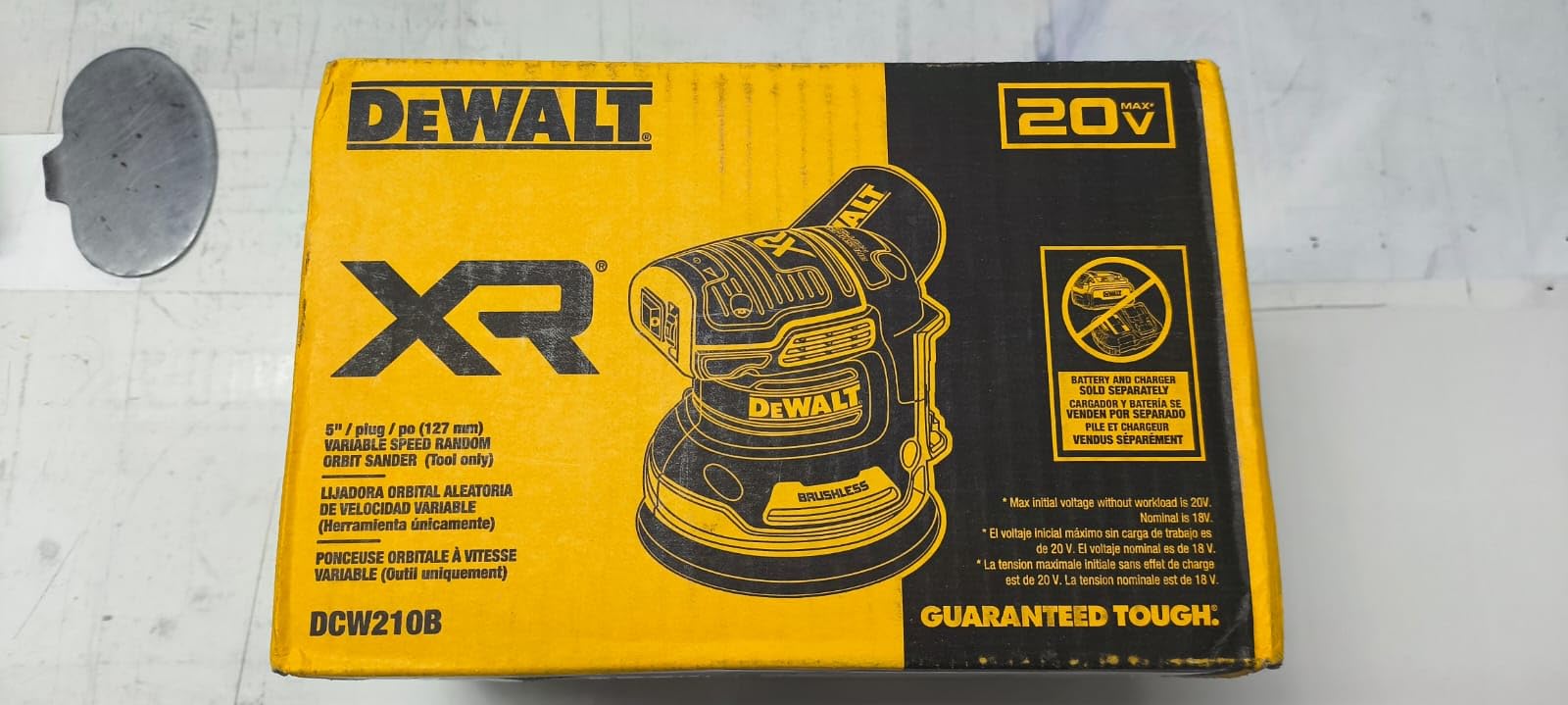 DEWALT 20V MAX Orbital Sander, Tool Only (DCW210B) customer photo 1