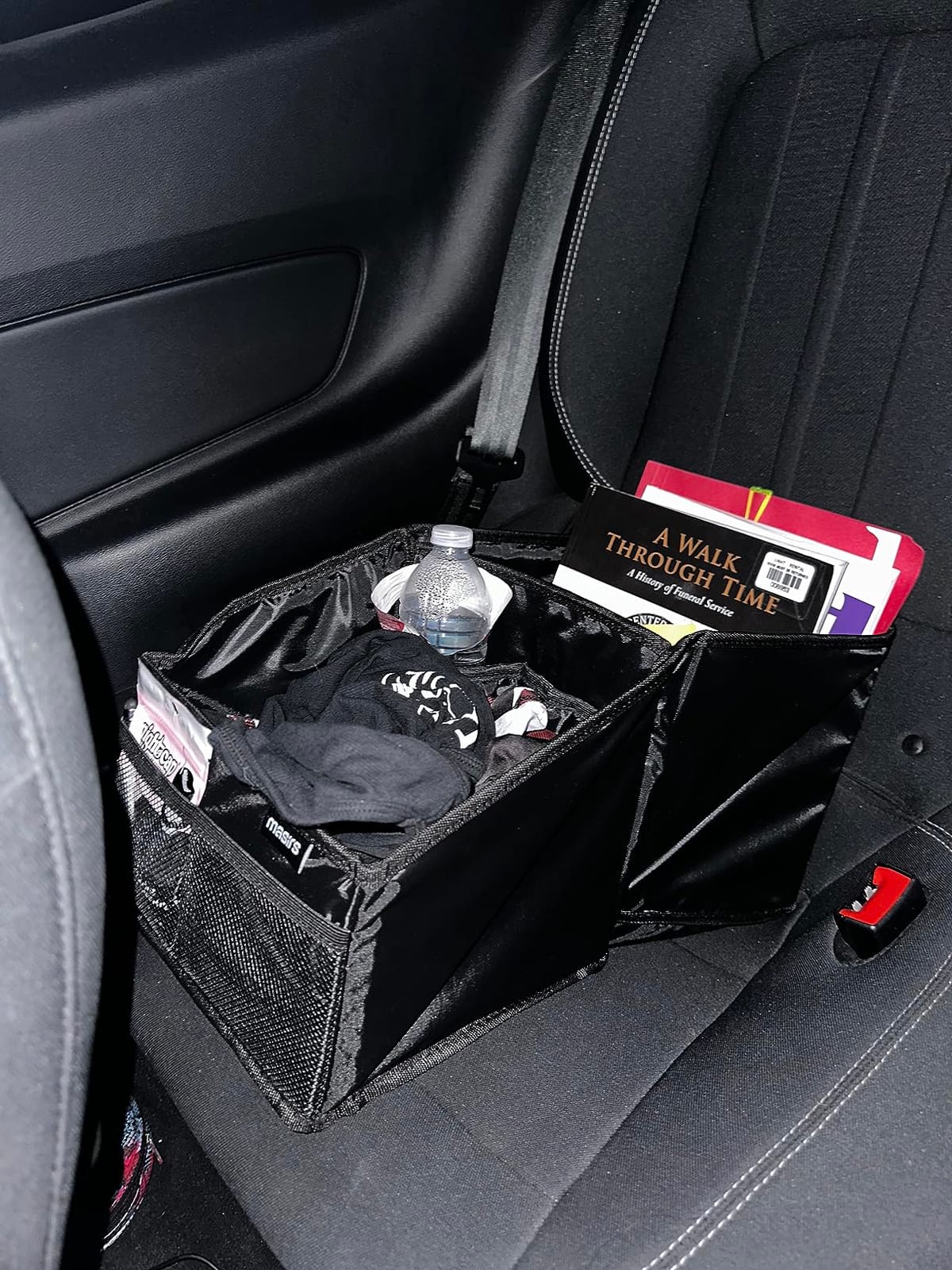 Masirs Back Seat Car Organizer, Neatly Organize Items While Traveling, Folds Flat for Easy Trunk Storage customer photo 1