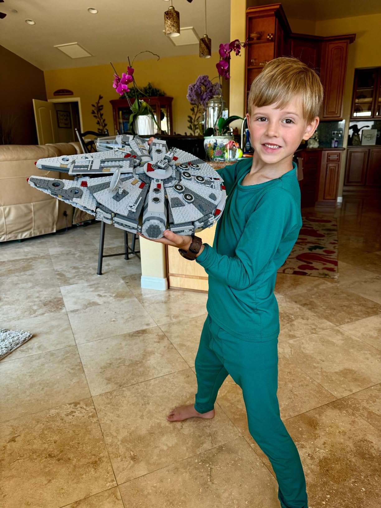 LEGO Star Wars Millennium Falcon 75257 Building Set - Starship Model with Finn, Chewbacca, Lando Calrissian, Boolio, C-3PO, R2-D2, and D-O Minifigures, The Rise of Skywalker Movie Collection customer photo 1
