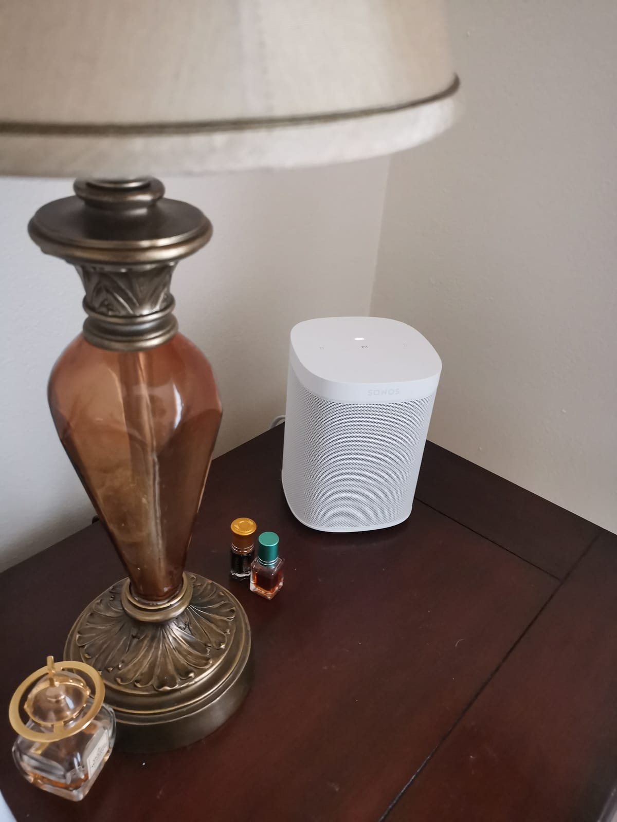 Sonos One SL (2019) - White customer photo 2