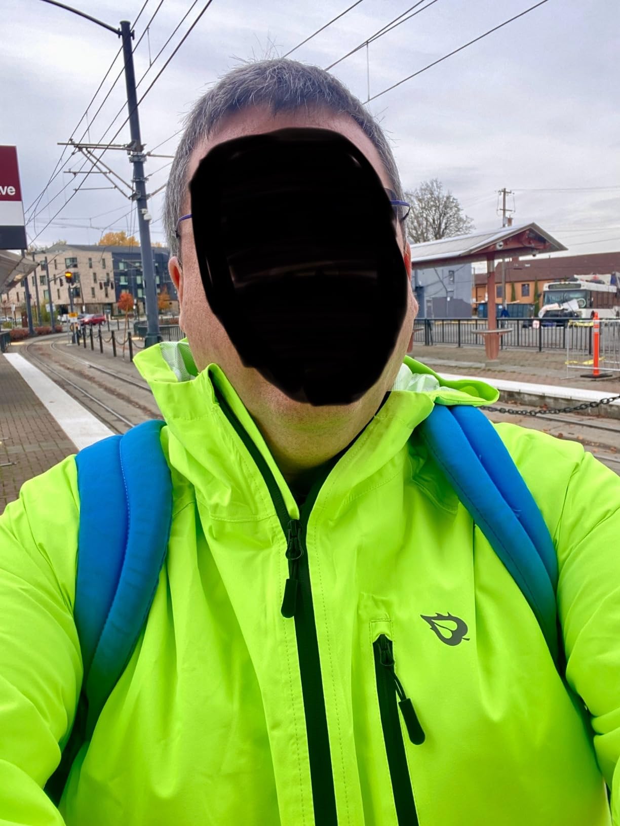 baleaf Men's Rain Jacket Waterproof Hood Lightweight Reflective Packable customer photo 1