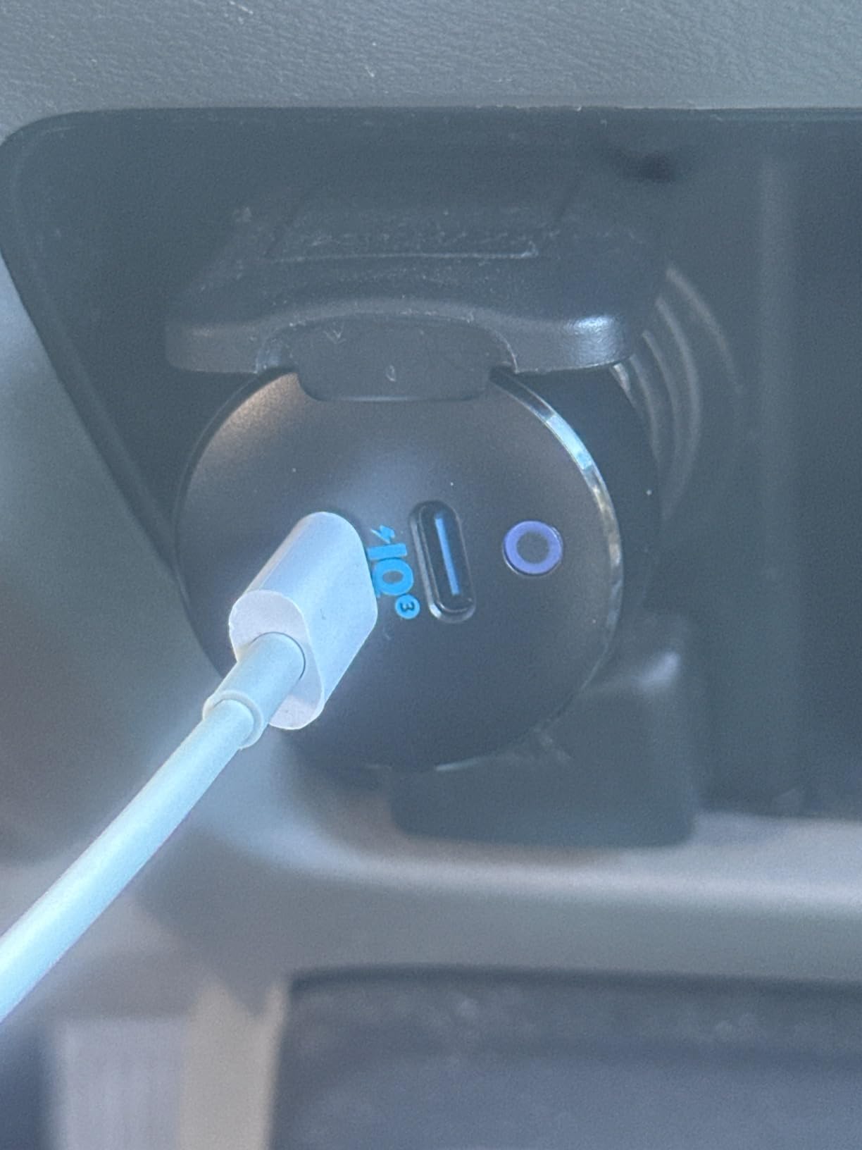 Anker 40W 2-Port PowerIQ 3.0 USB C Fast Charging Car Charger customer photo 2
