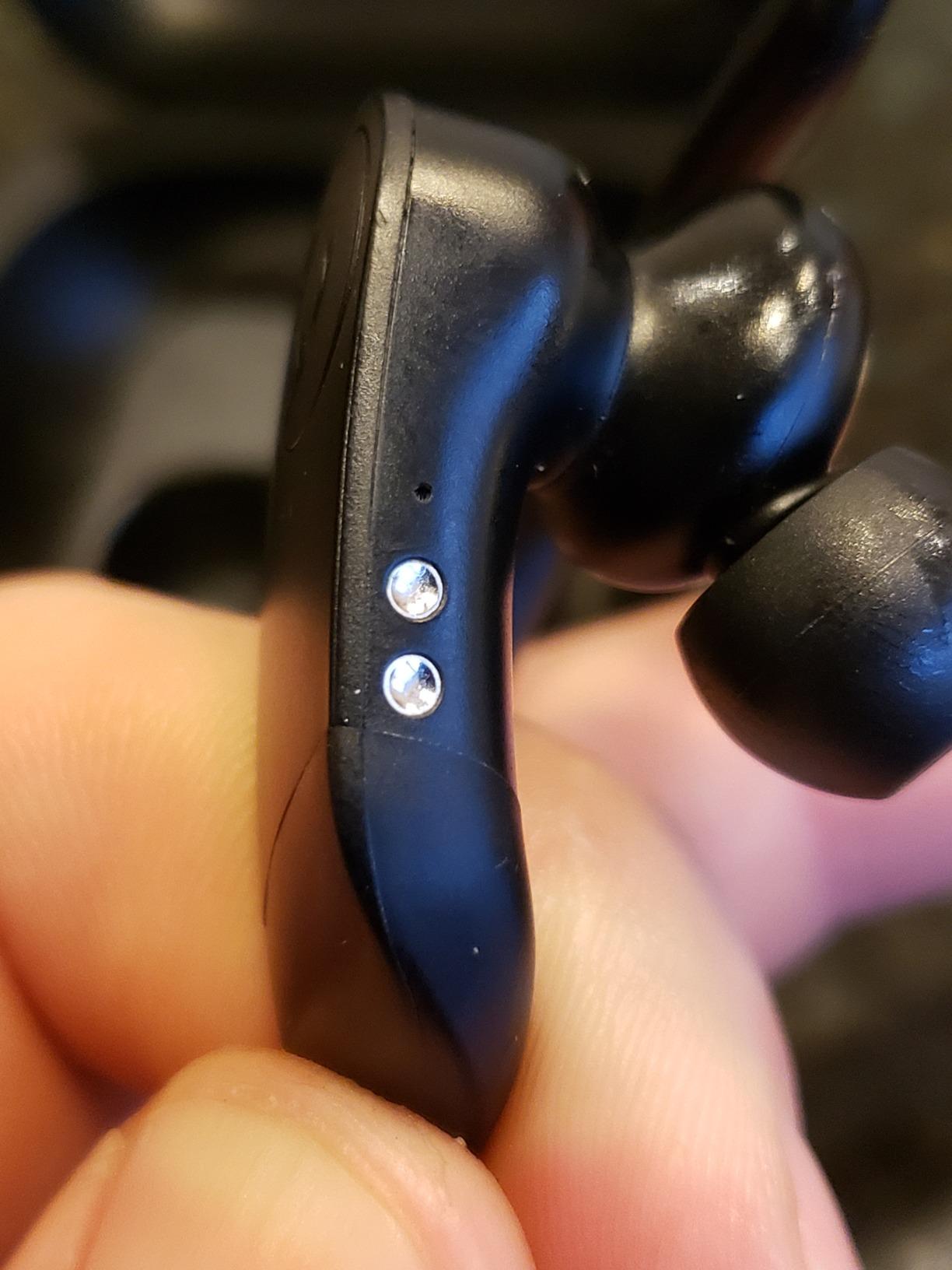 Powerbeats Pro customer photo 2