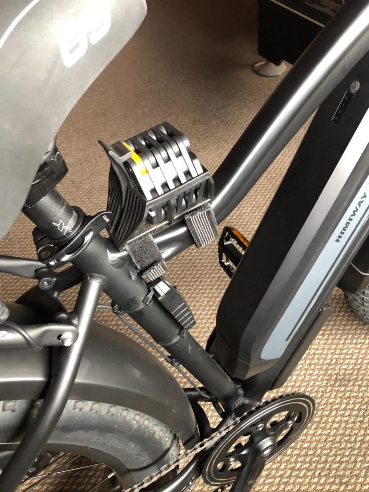 West Biking Folding Bike Lock - Compact Bicycle Lock with 3 Keys, Lightweight Bicycle Foldable Lock with Mounting Bracket, Bike Lock with Anti-Theft Alloy Steel customer photo 2