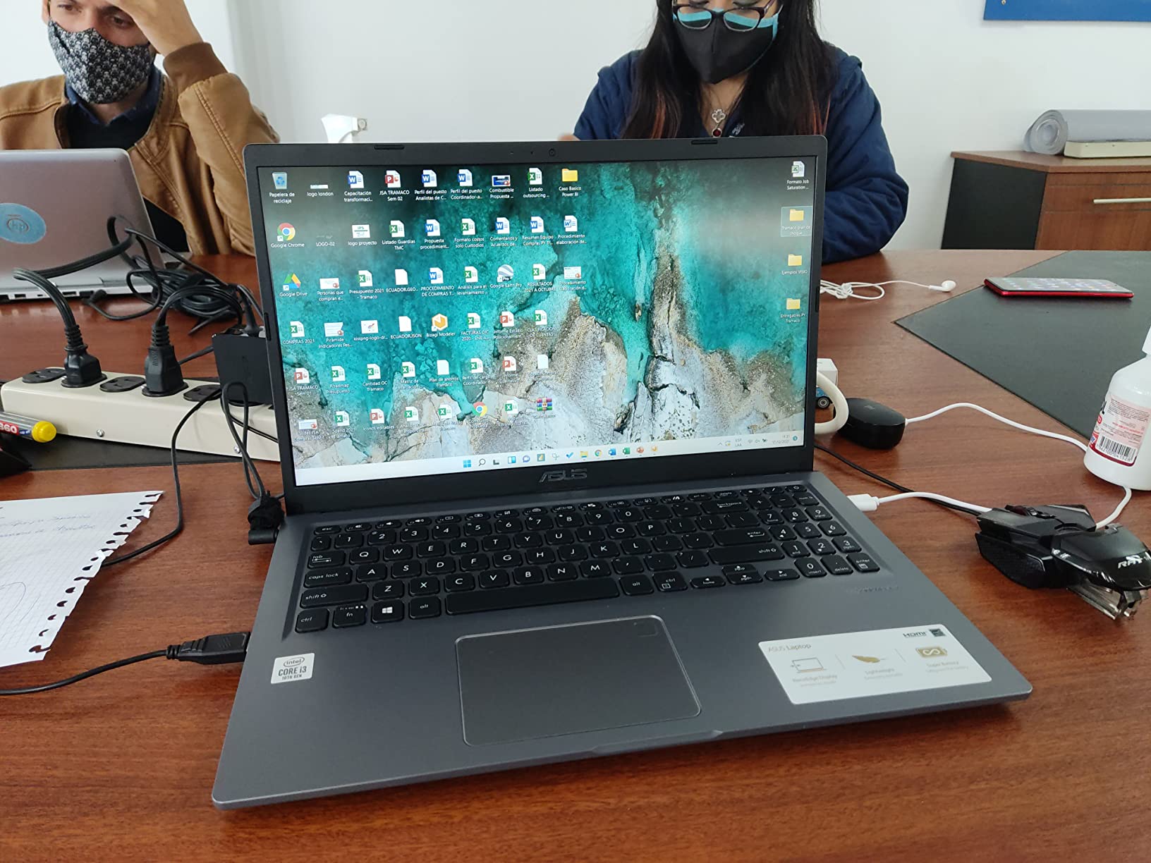 ASUS VivoBook 15 customer photo 2