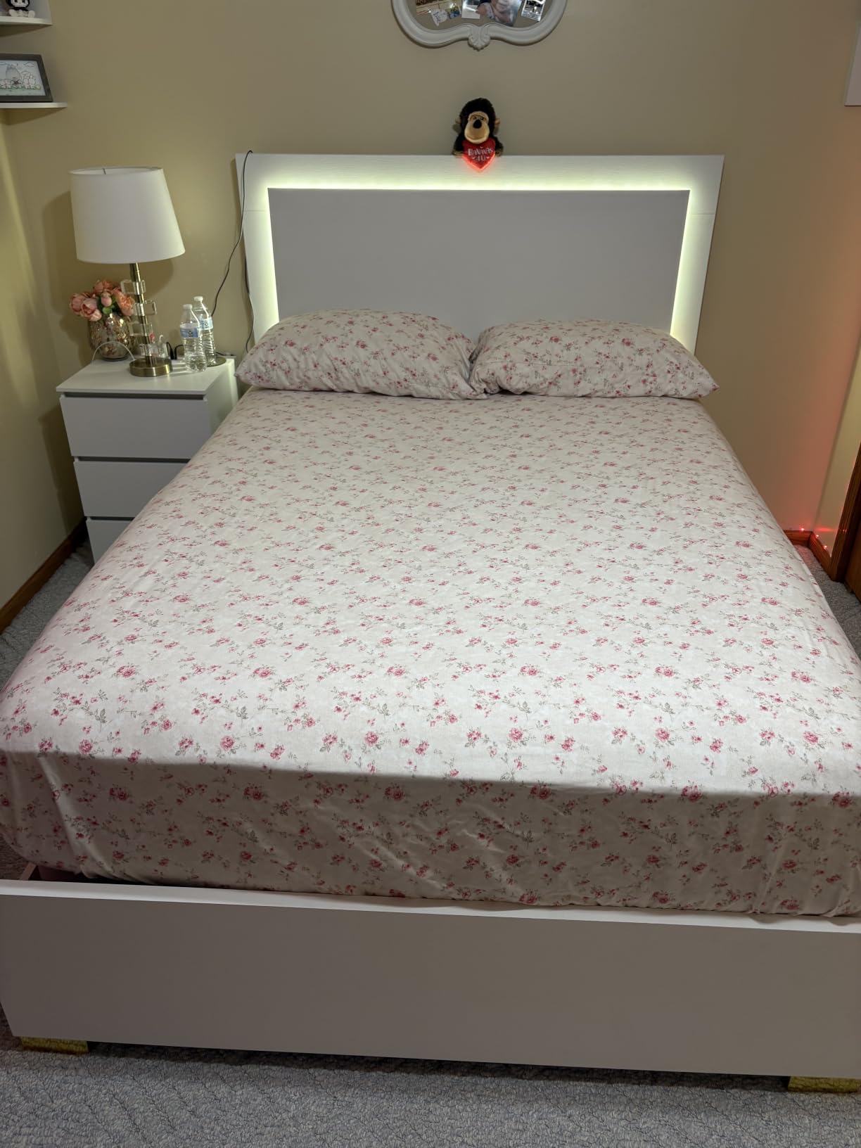 Modern Threads 4-Piece Ultra Soft Microfiber Bed Sheets Set, Wrinkle Free Sheets with Deep Pockets Fitted Sheet, Flat Sheet & Pillowcases, Lightweight Breathable Bedding, Floral Rose, Queen customer photo 1