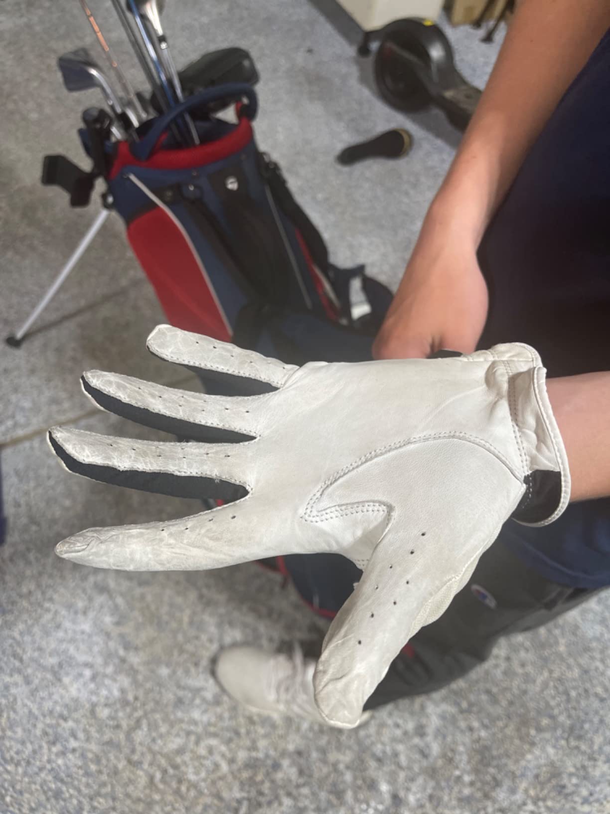 Under Armour Mens Iso-chill Golf Glove customer photo 2