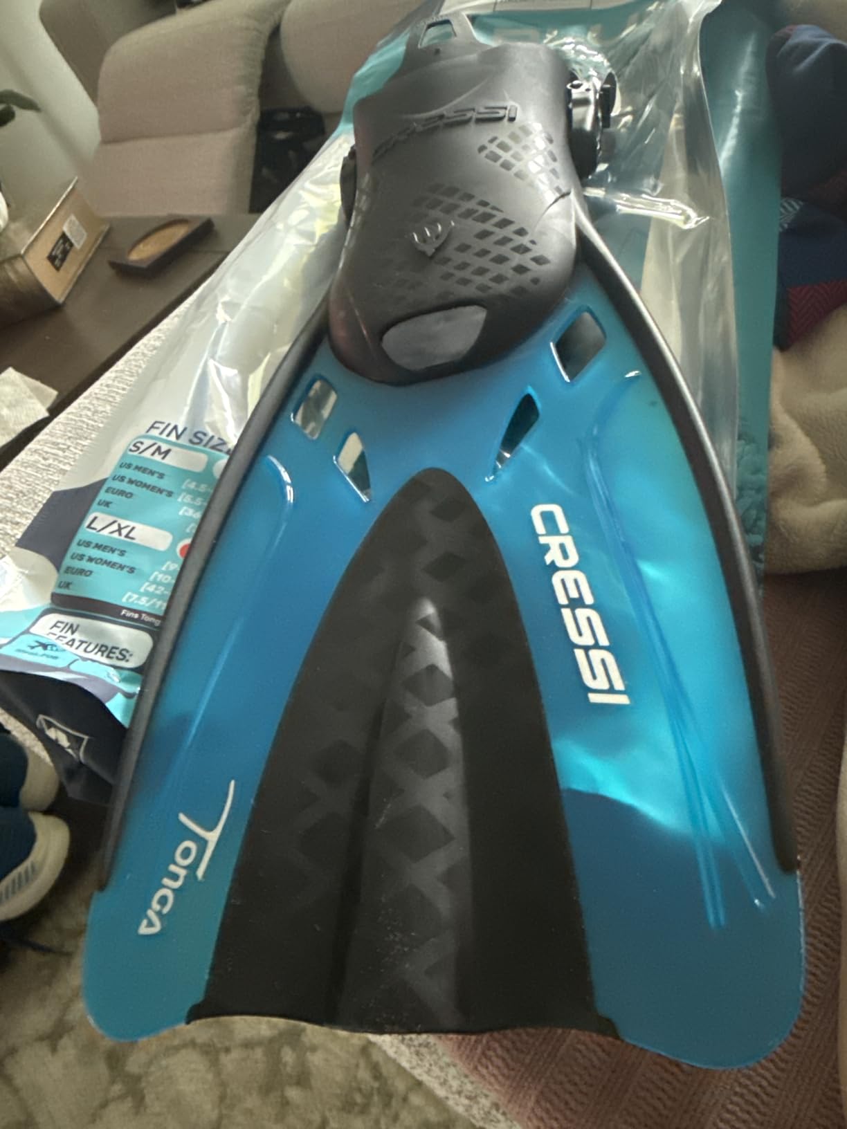 Cressi Adult Adjustable Snorkeling Fins with Ultra Resistant Buckles, Very Light, Ideal for Traveling - Tonga: Designed in Italy customer photo 1