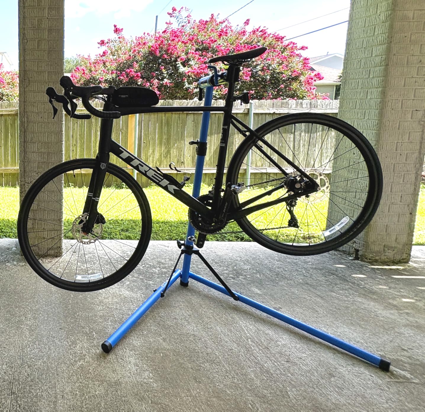 Park Tool PCS-9.3 - Home Mechanic Repair Stand customer photo 2