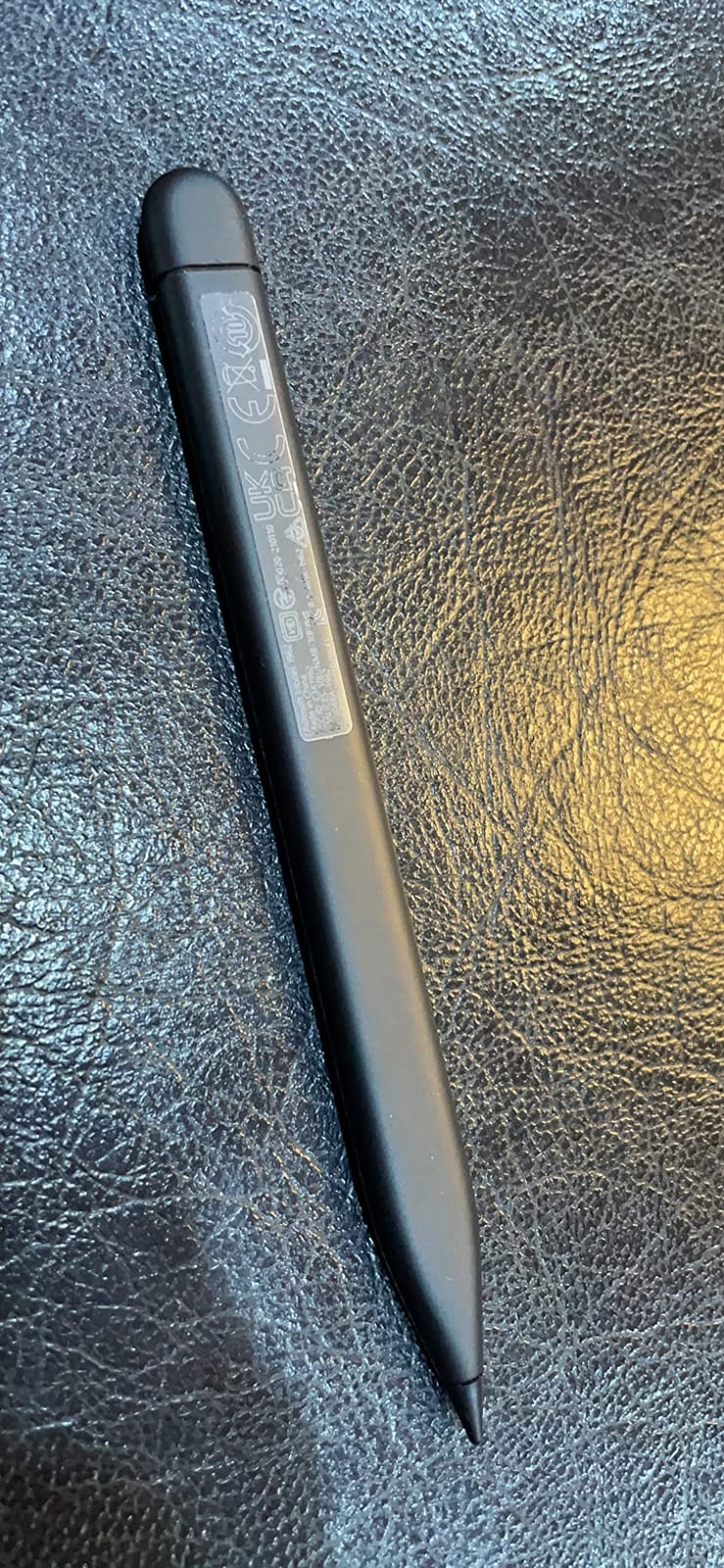 Microsoft Surface Slim Pen 2 Matte Black - Bluetooth 5.0 Connectivity - 4,096 points of pressure sensitivity - Create in real time with zero force inking - Take notes naturally with haptic motor - Sha customer photo 1