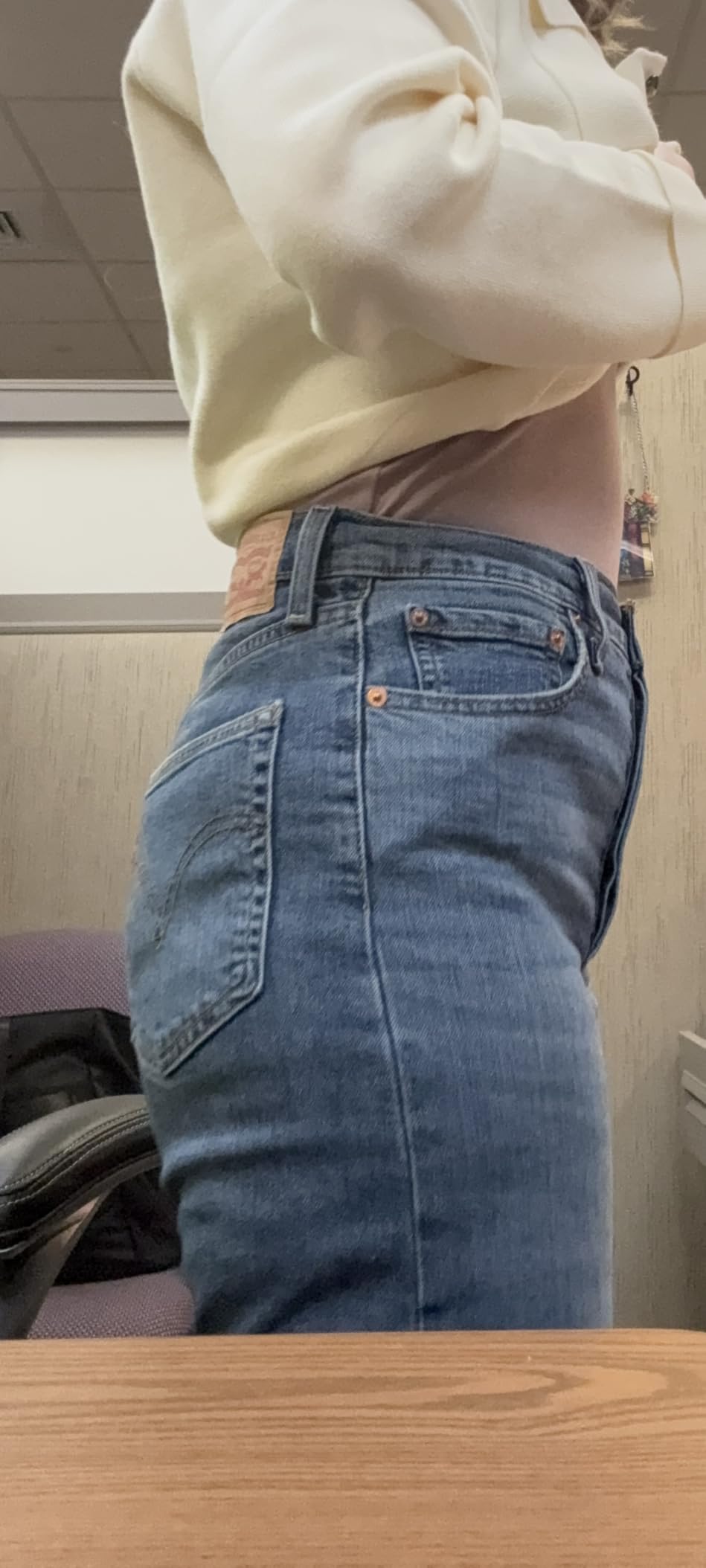 Levi's Women's Ribcage Straight Ankle Jeans customer photo 1