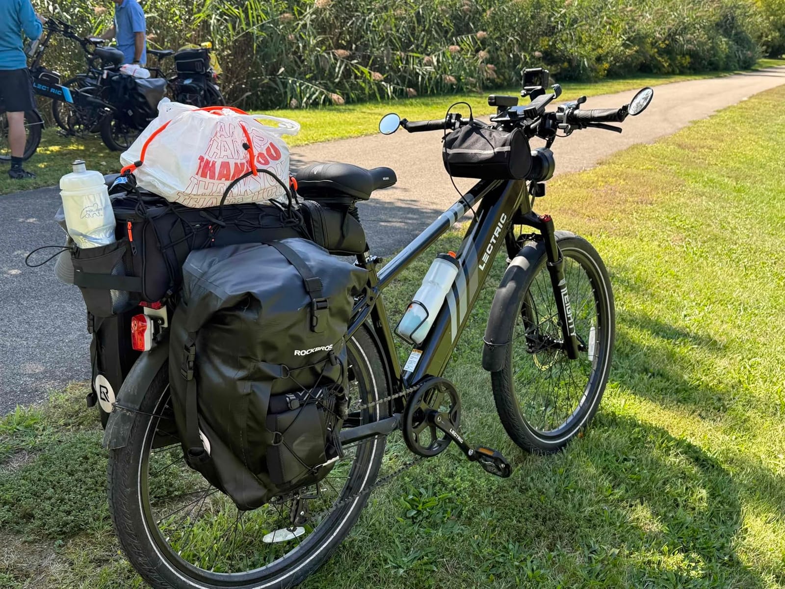 ROCKBROS Bike Panniers Waterproof Max 30L Capacity Cycling Traveling 2 Pack customer photo 2