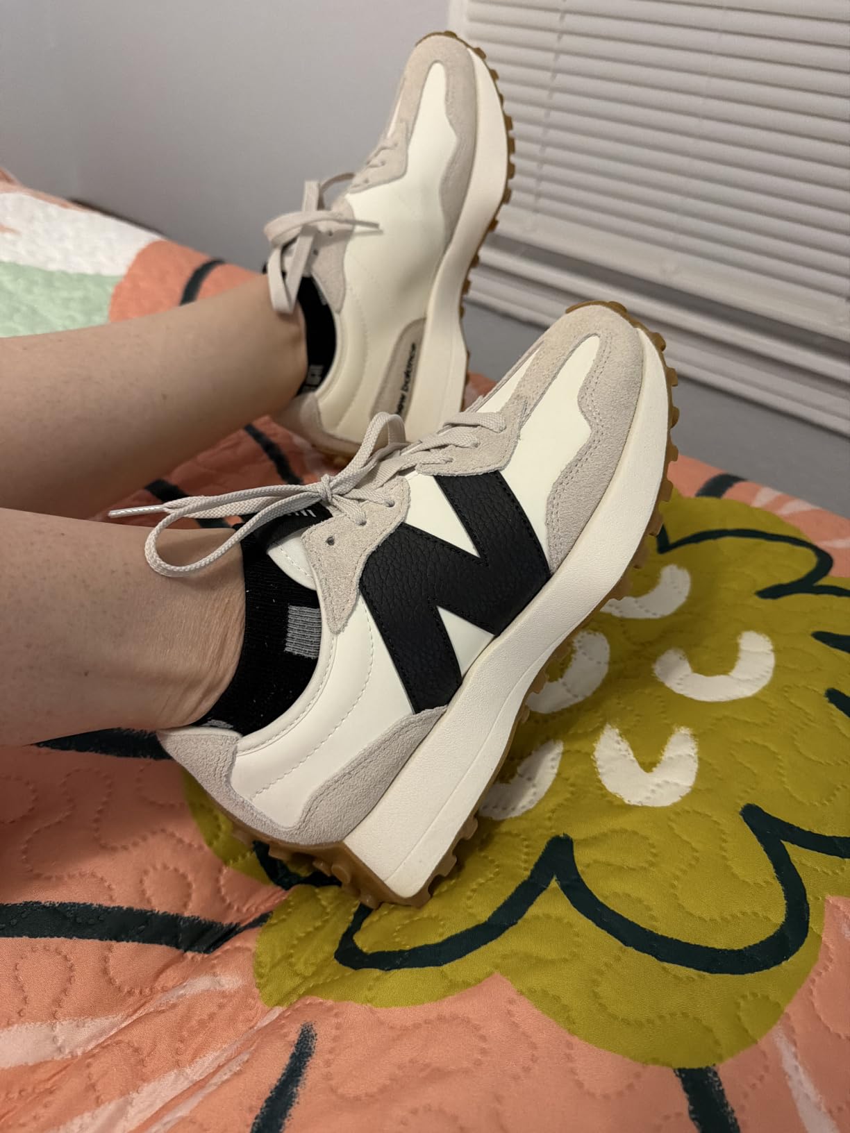 New Balance 327 customer photo 2