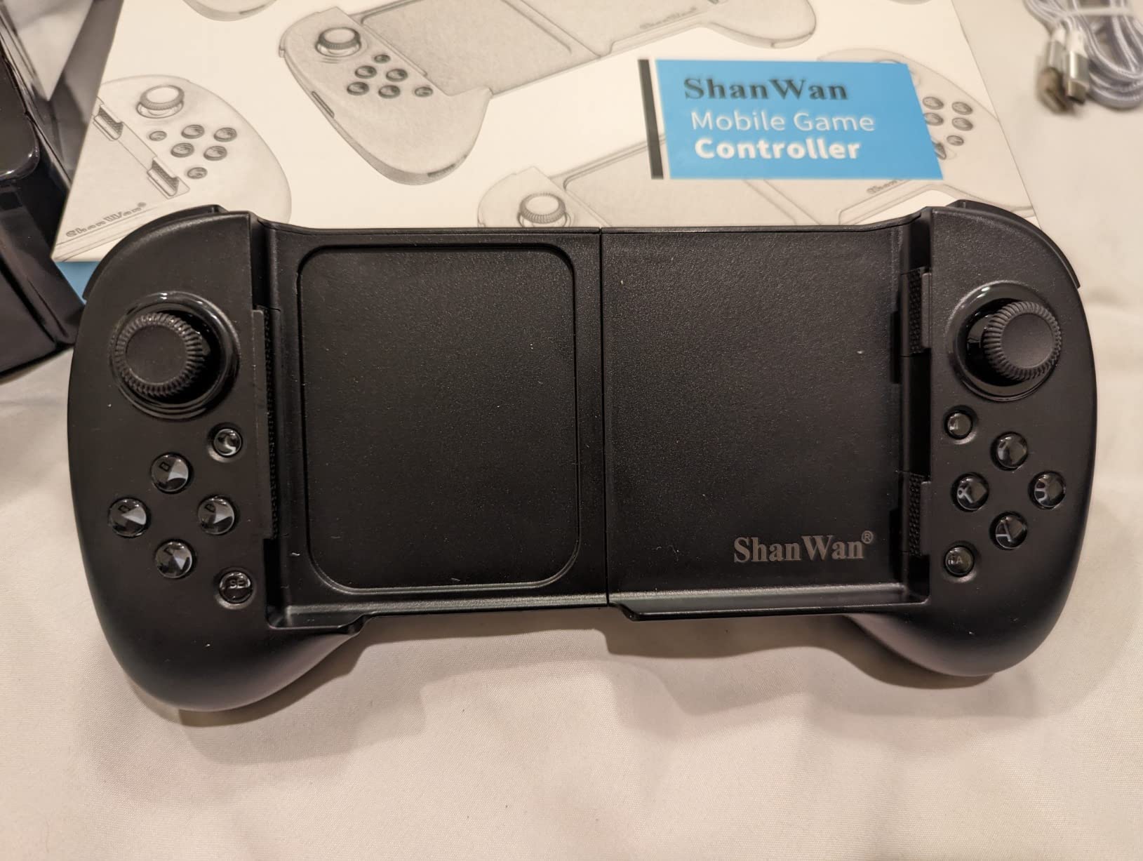 ShanWan Mobile Game Controller for iphone/Android with PHONE CASE Support, Bluetooth Wireless Gamepad - PS Remote Play, Xbox Cloud, Steam Link, GeForce NOW, MFi Arcade Games-Long Battery Life customer photo 1
